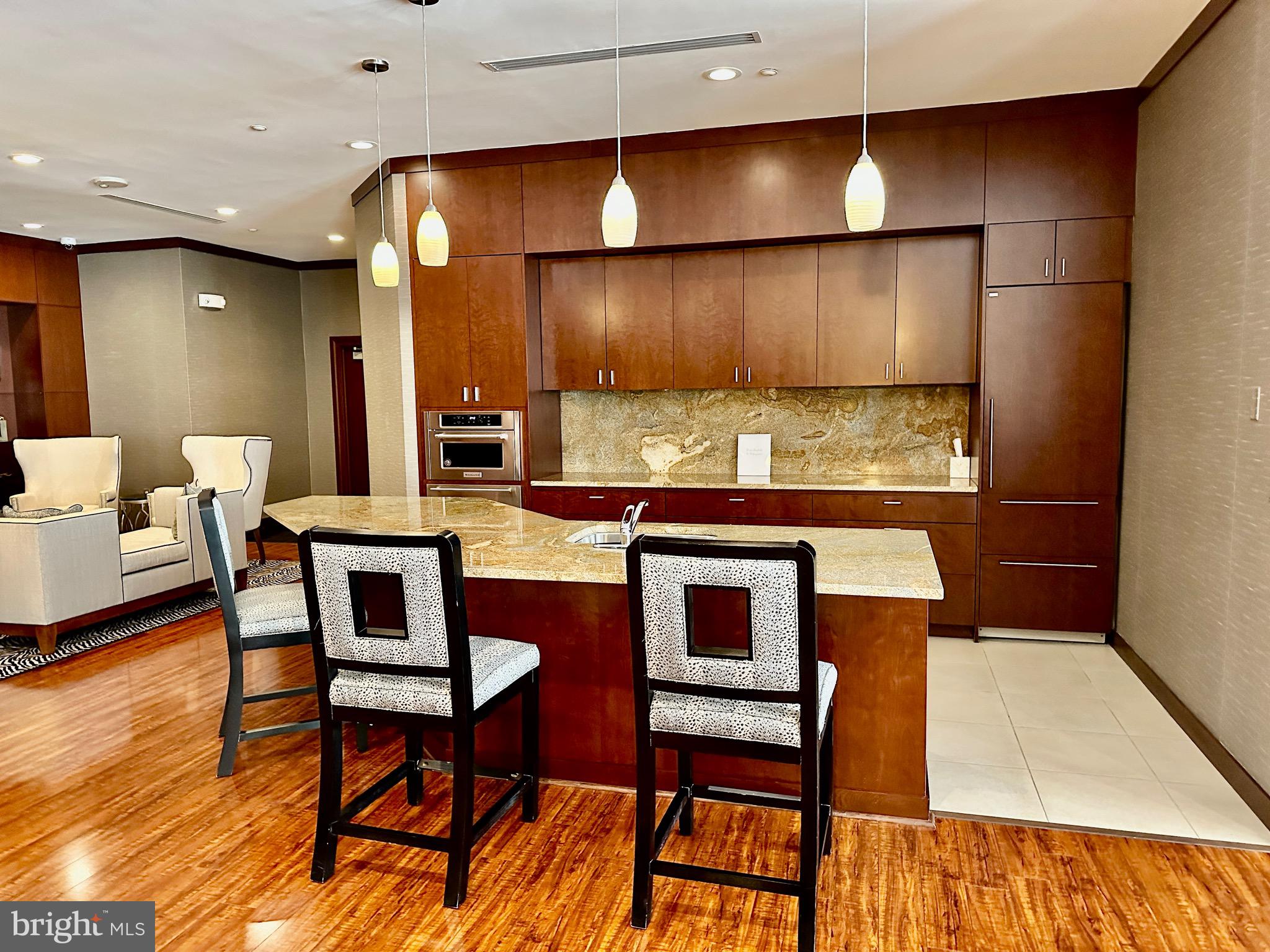 MERCER - Residential Lease