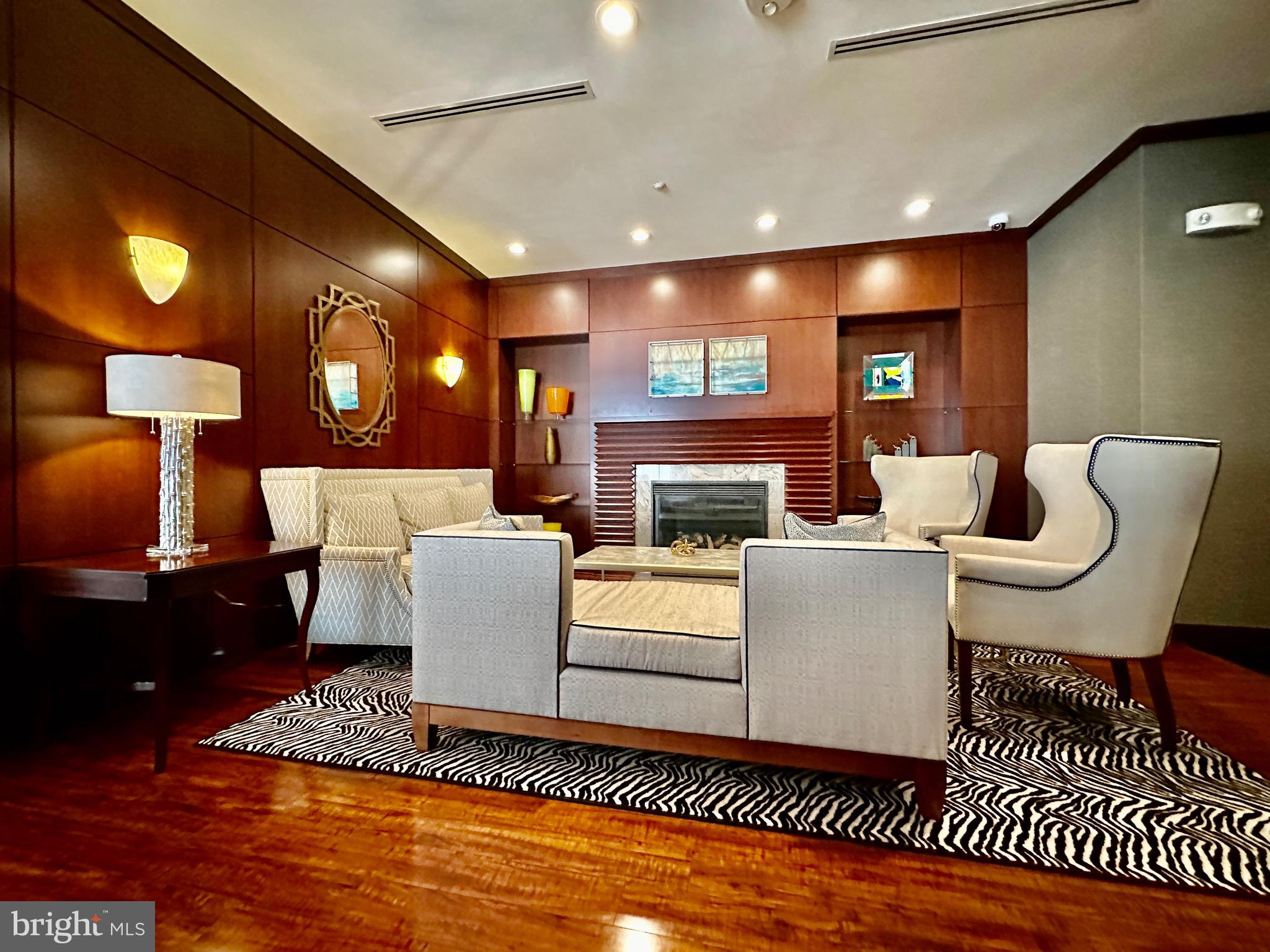 MERCER - Residential Lease