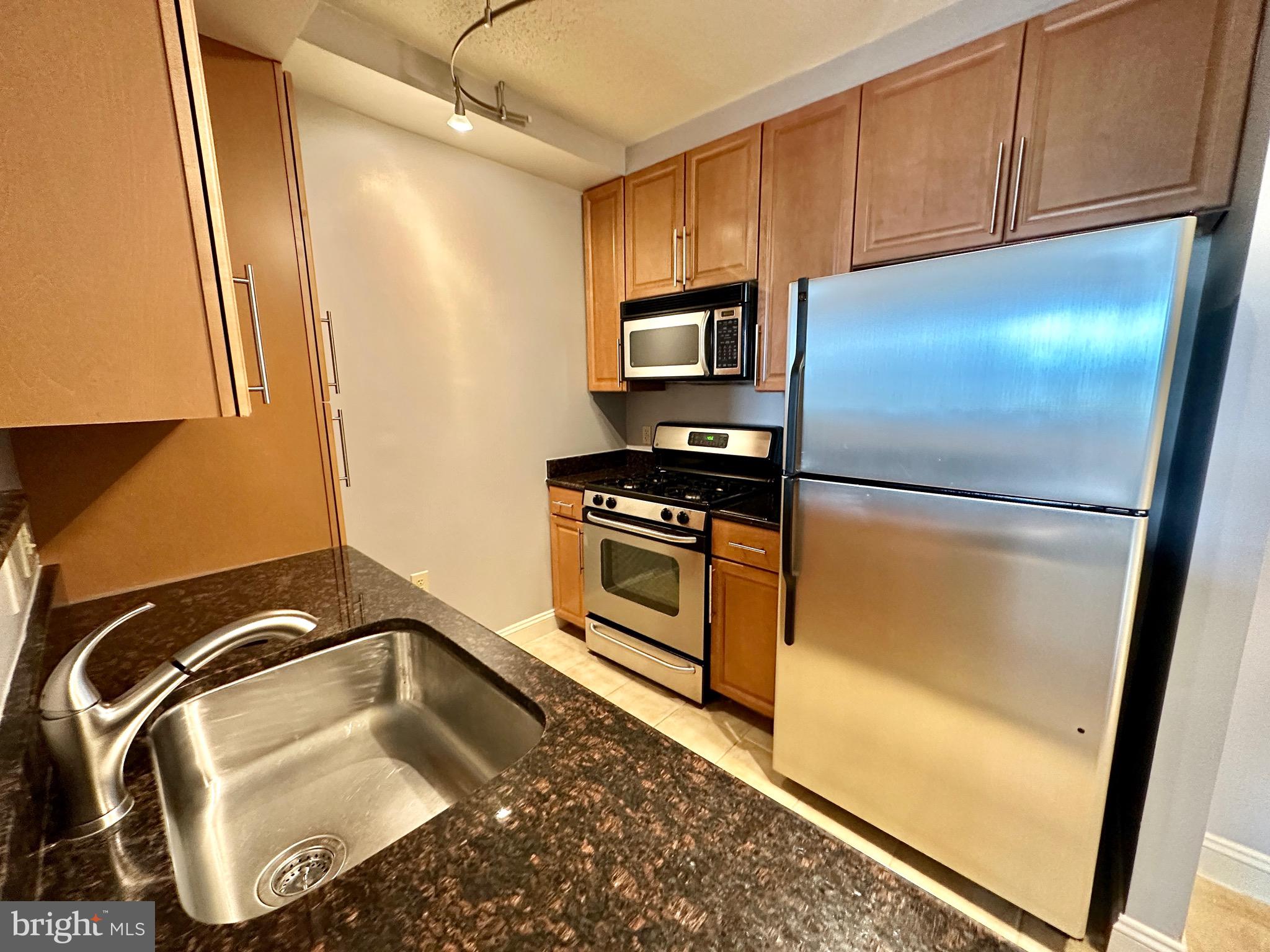 MERCER - Residential Lease