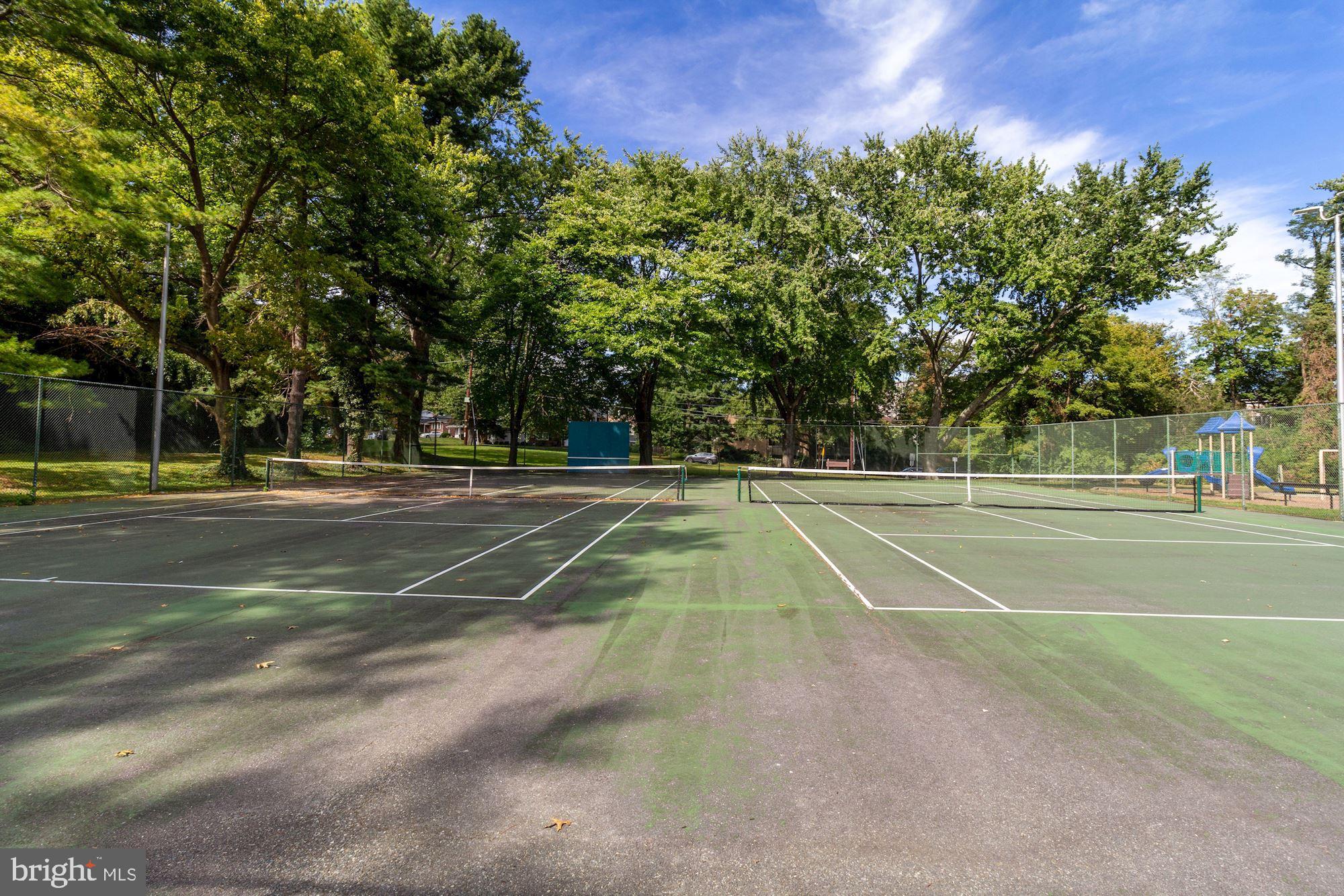 MAPLEWOOD - Residential