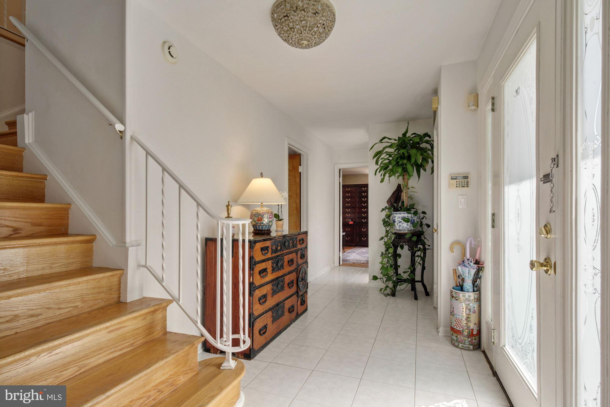 MAPLEWOOD - Residential