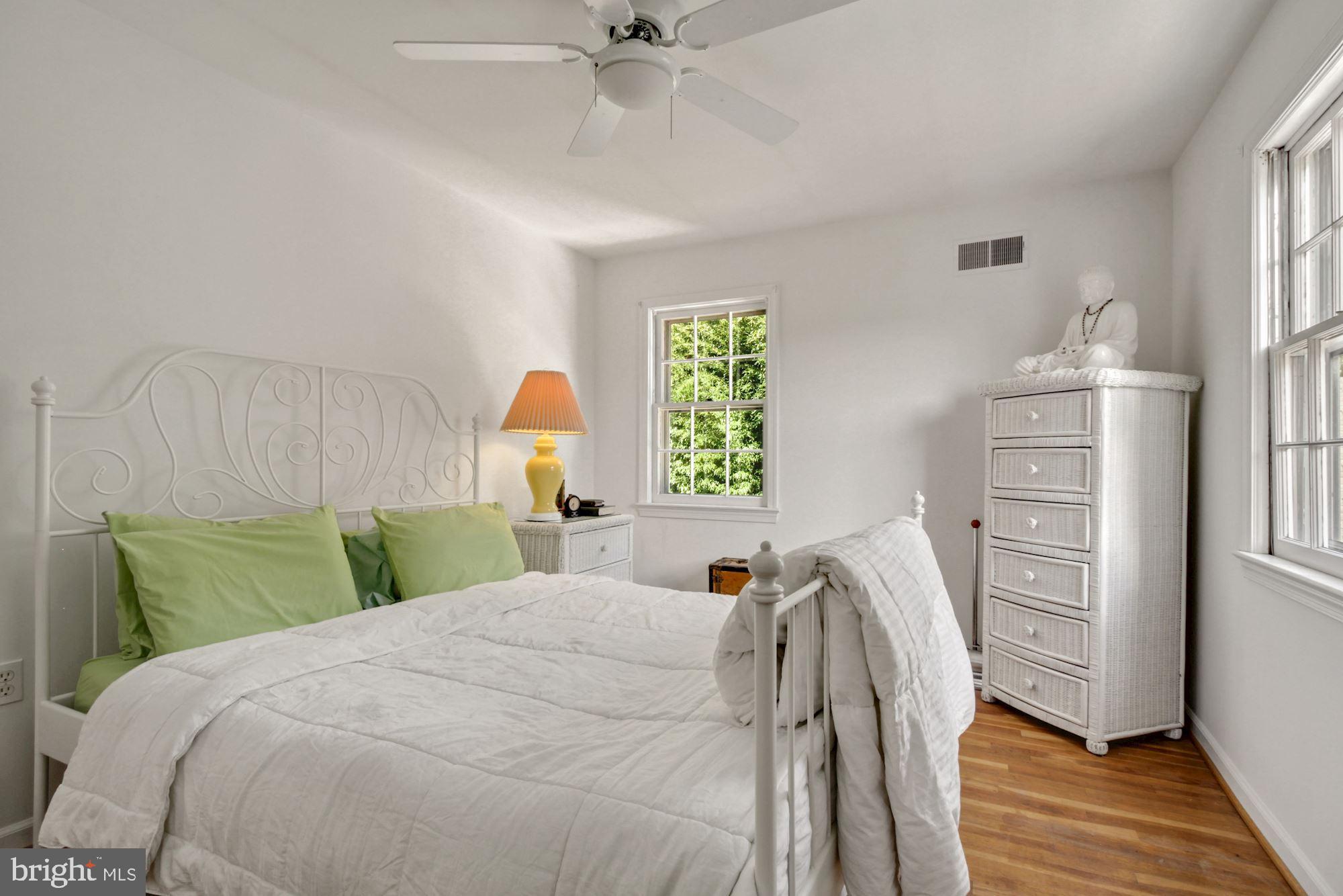 MAPLEWOOD - Residential