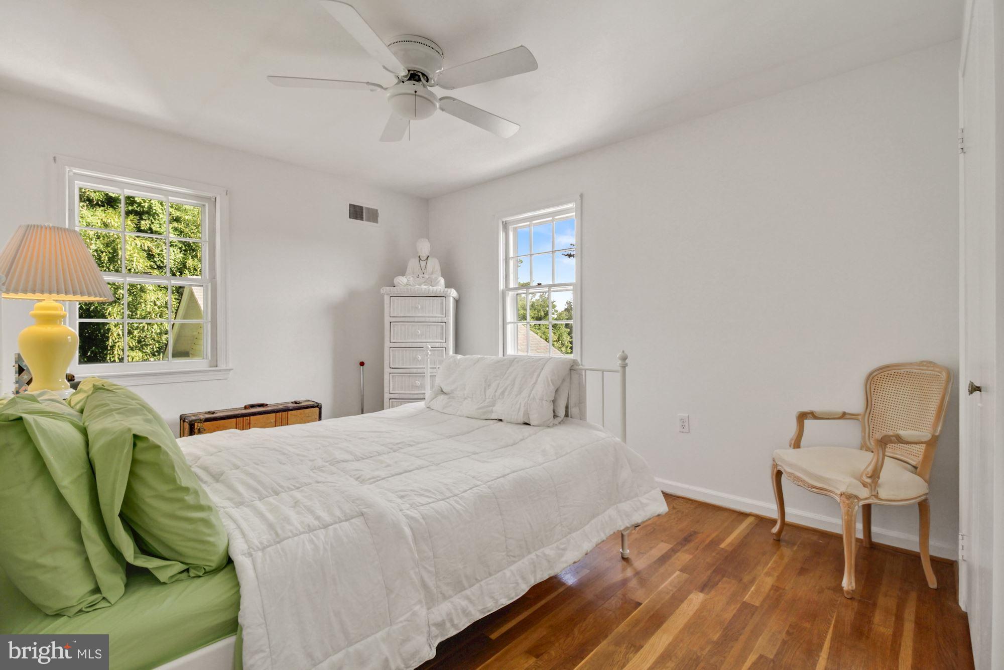 MAPLEWOOD - Residential