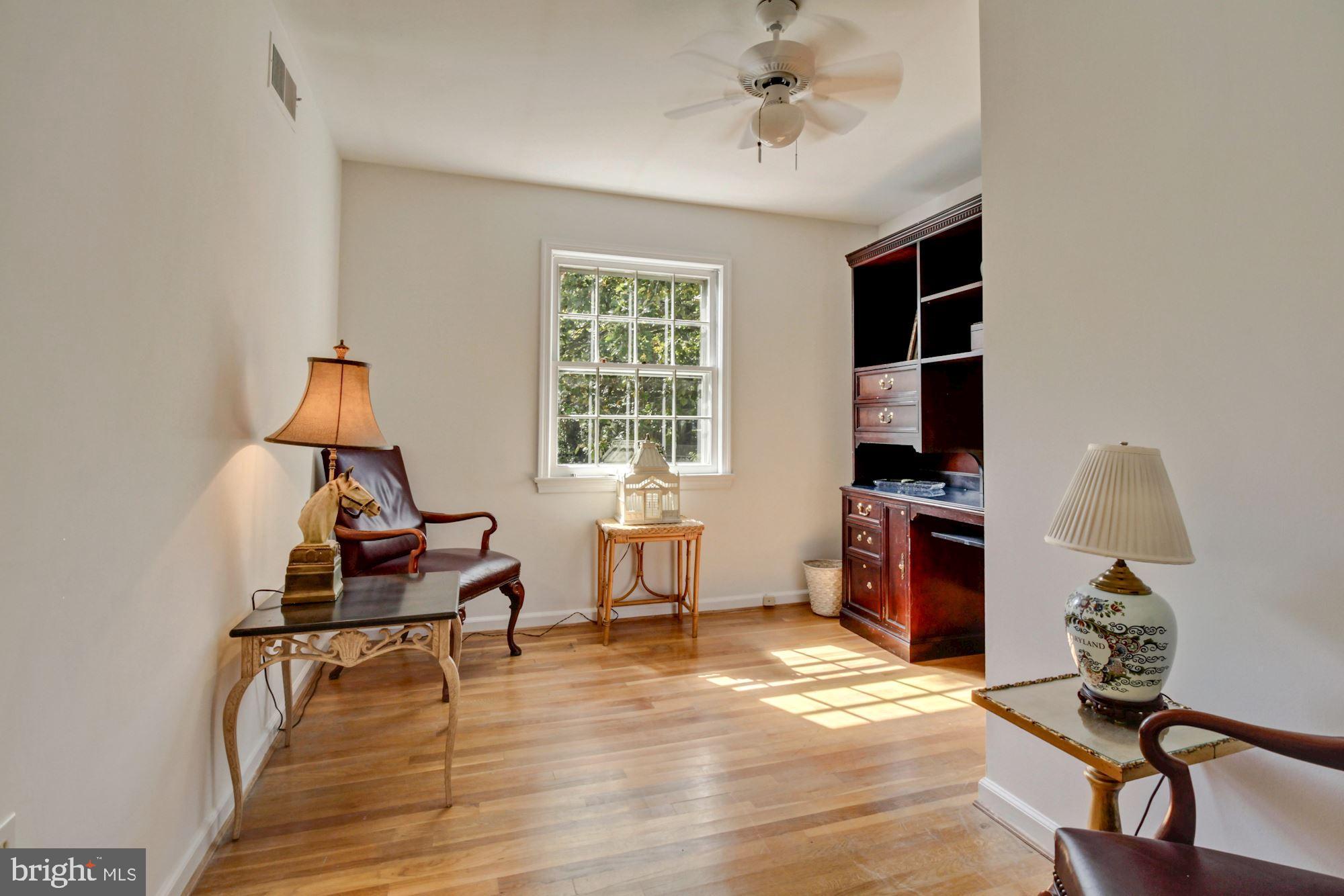 MAPLEWOOD - Residential