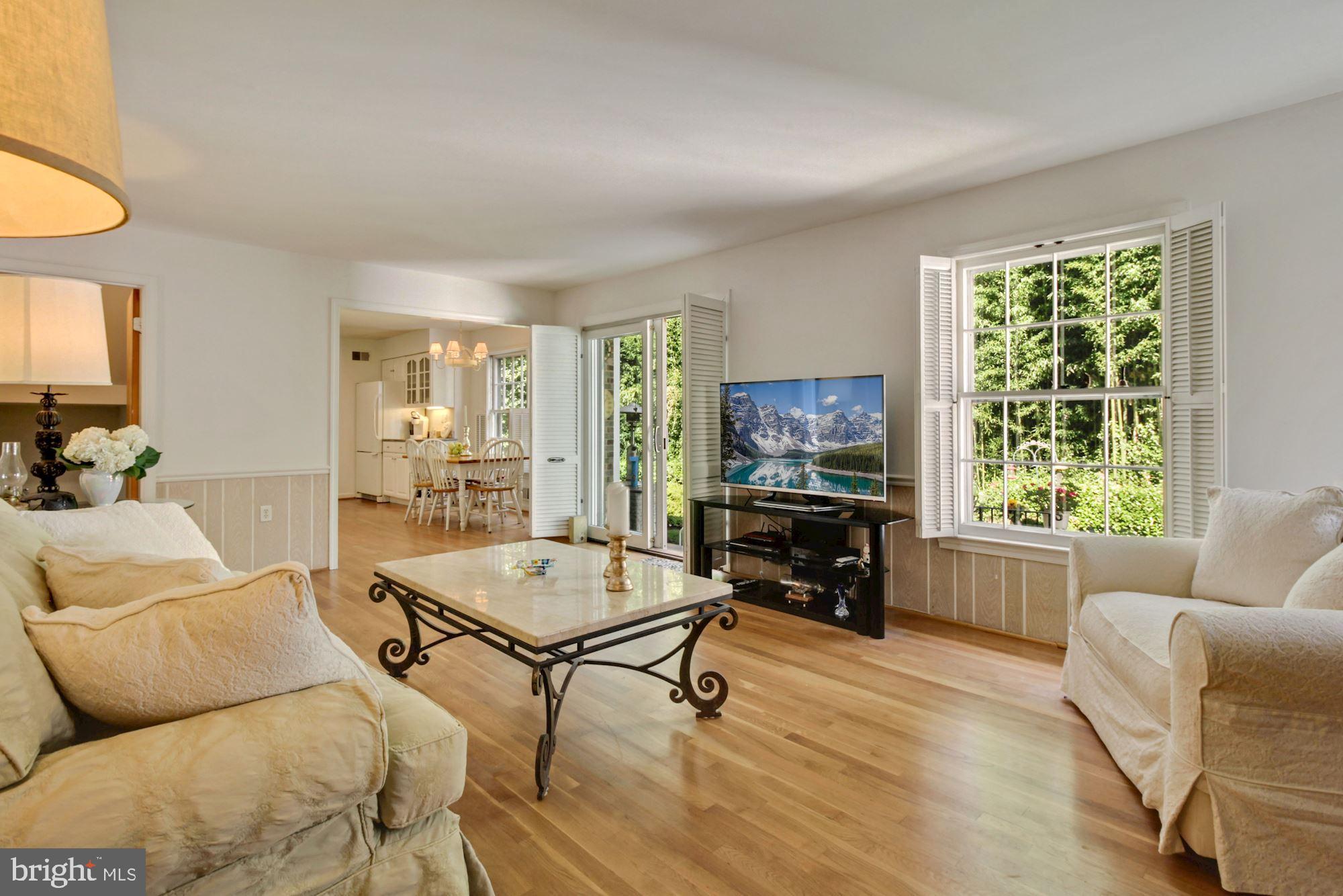 MAPLEWOOD - Residential