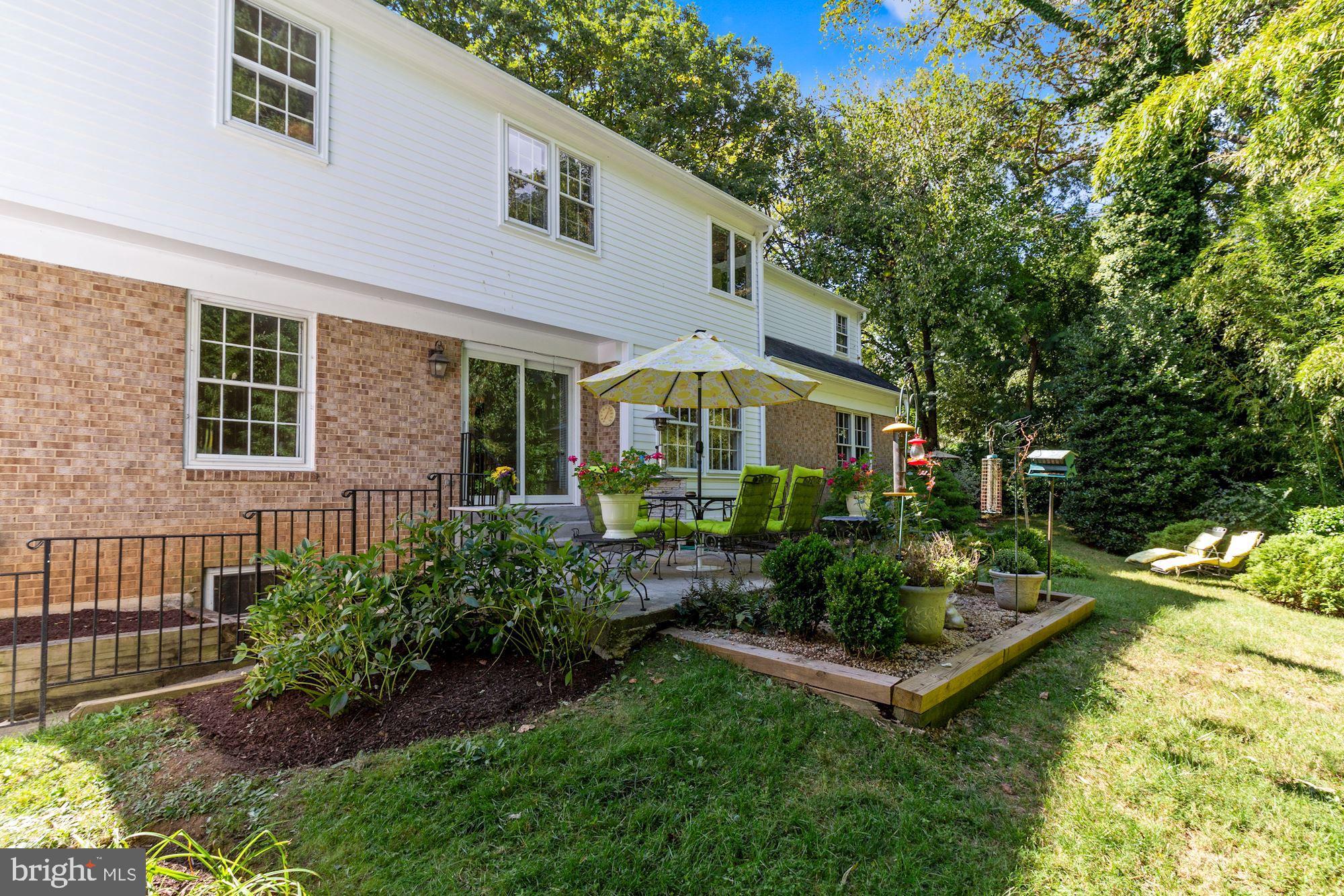 MAPLEWOOD - Residential