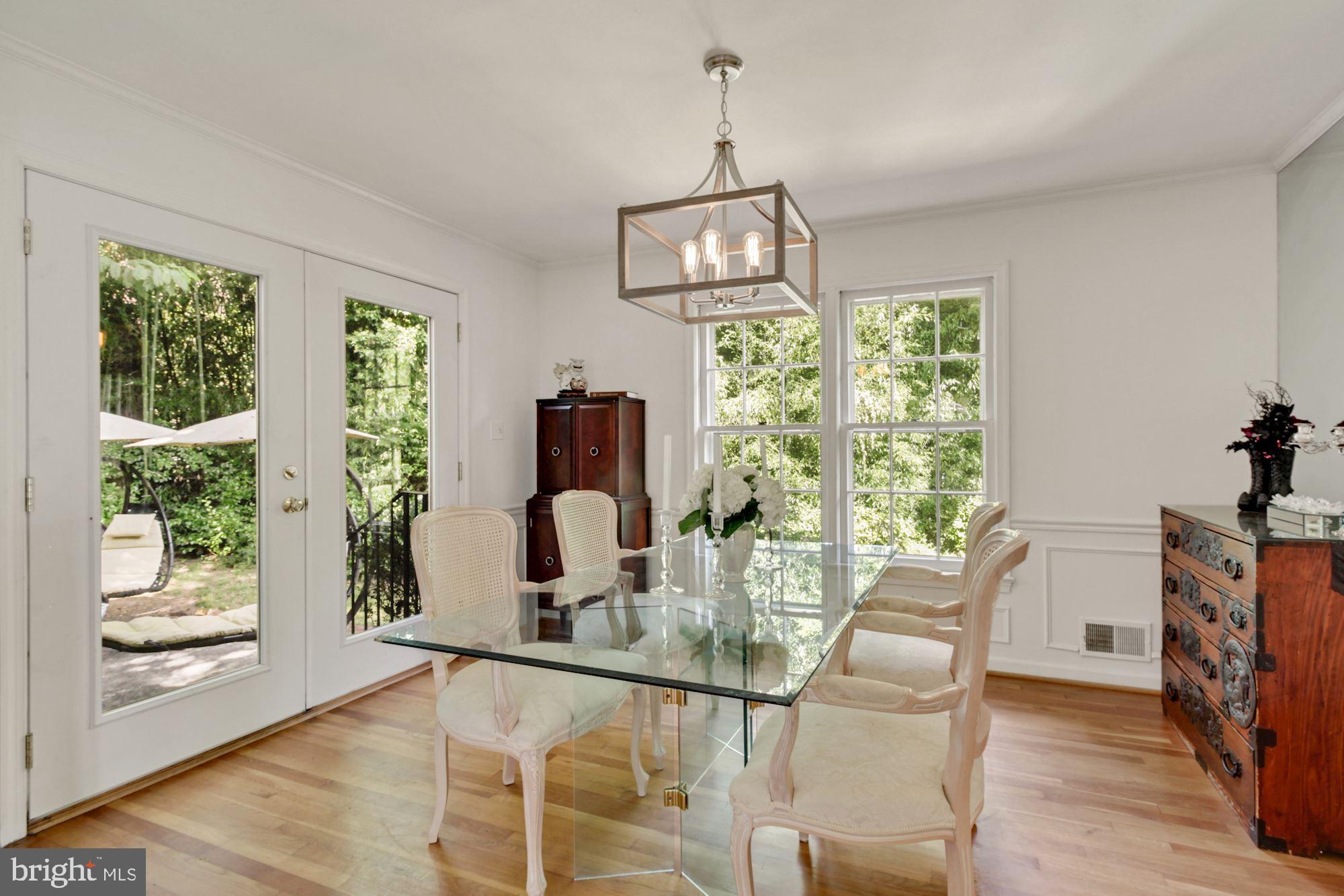 MAPLEWOOD - Residential