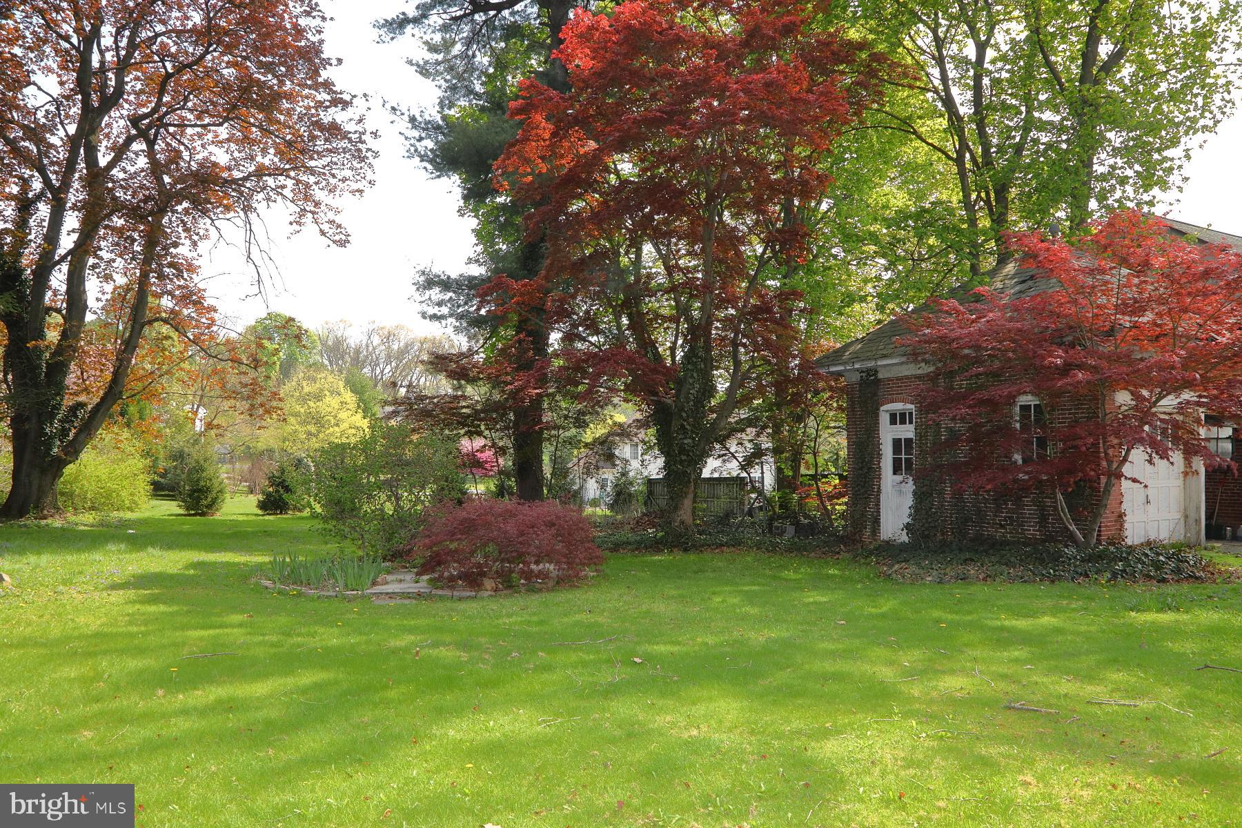 1953 WILLOW STREET PIKE