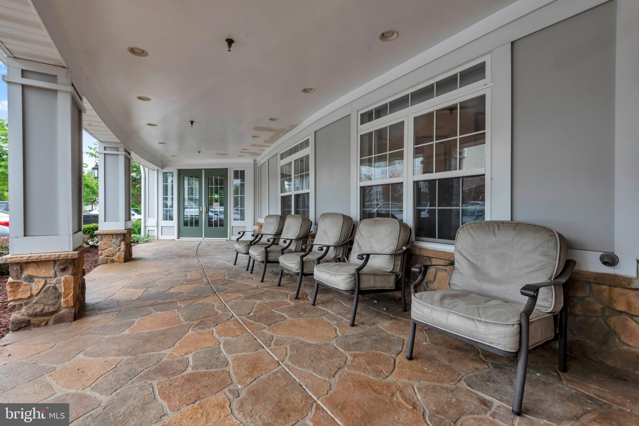 CAMERON GROVE - Residential