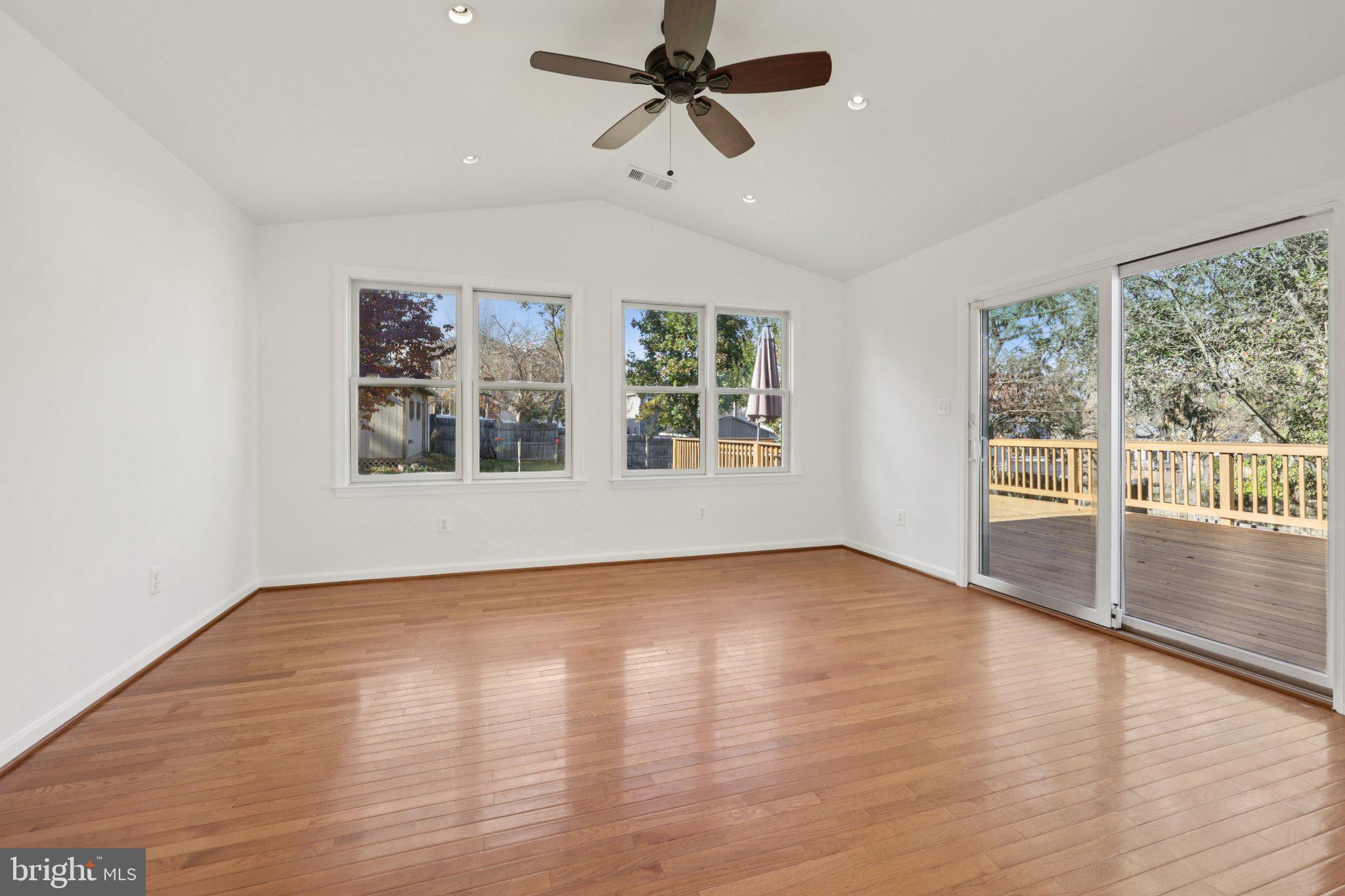 BEL AIR - Residential