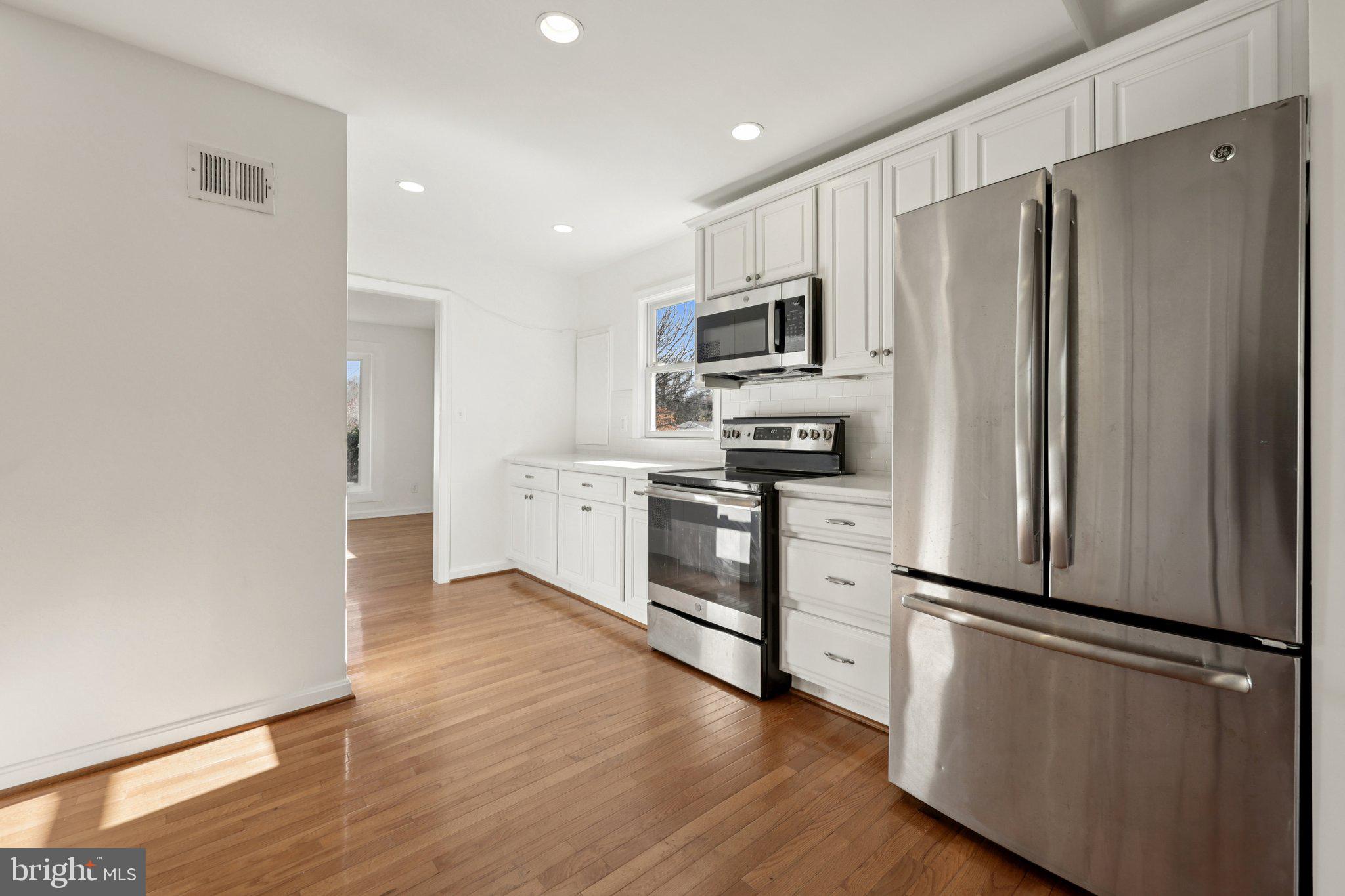 BEL AIR - Residential