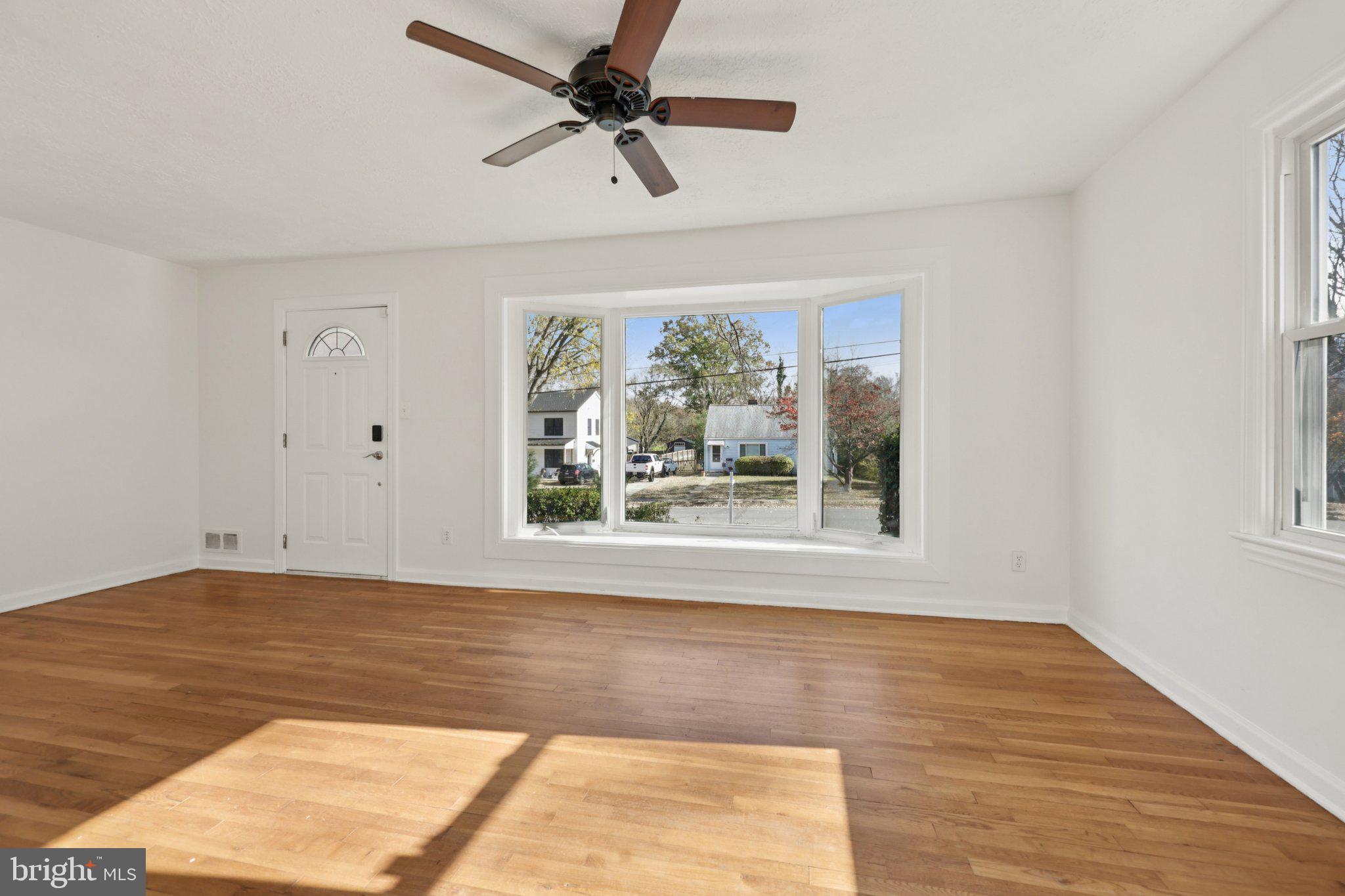 BEL AIR - Residential