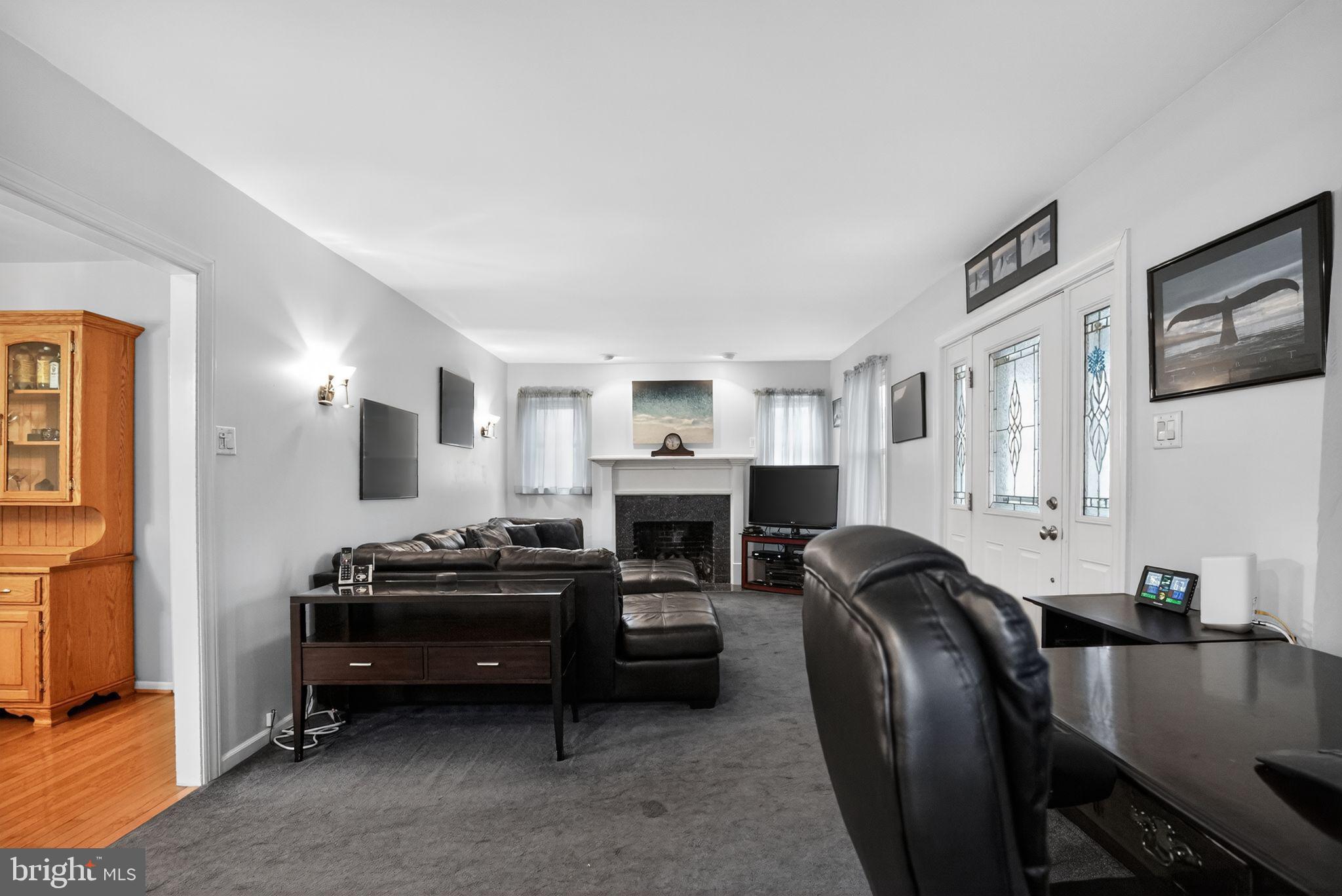 GLENSIDE - Residential