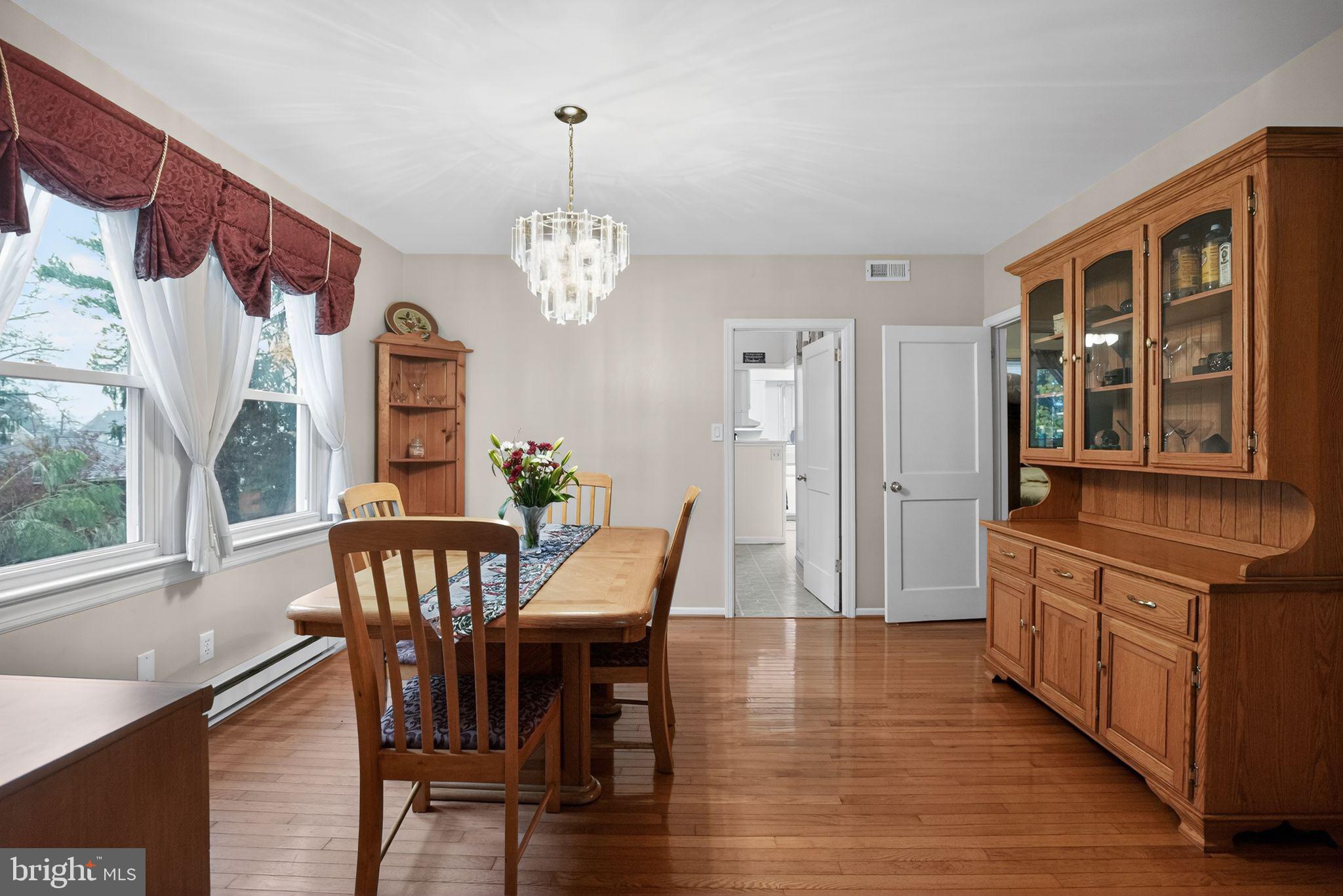 GLENSIDE - Residential