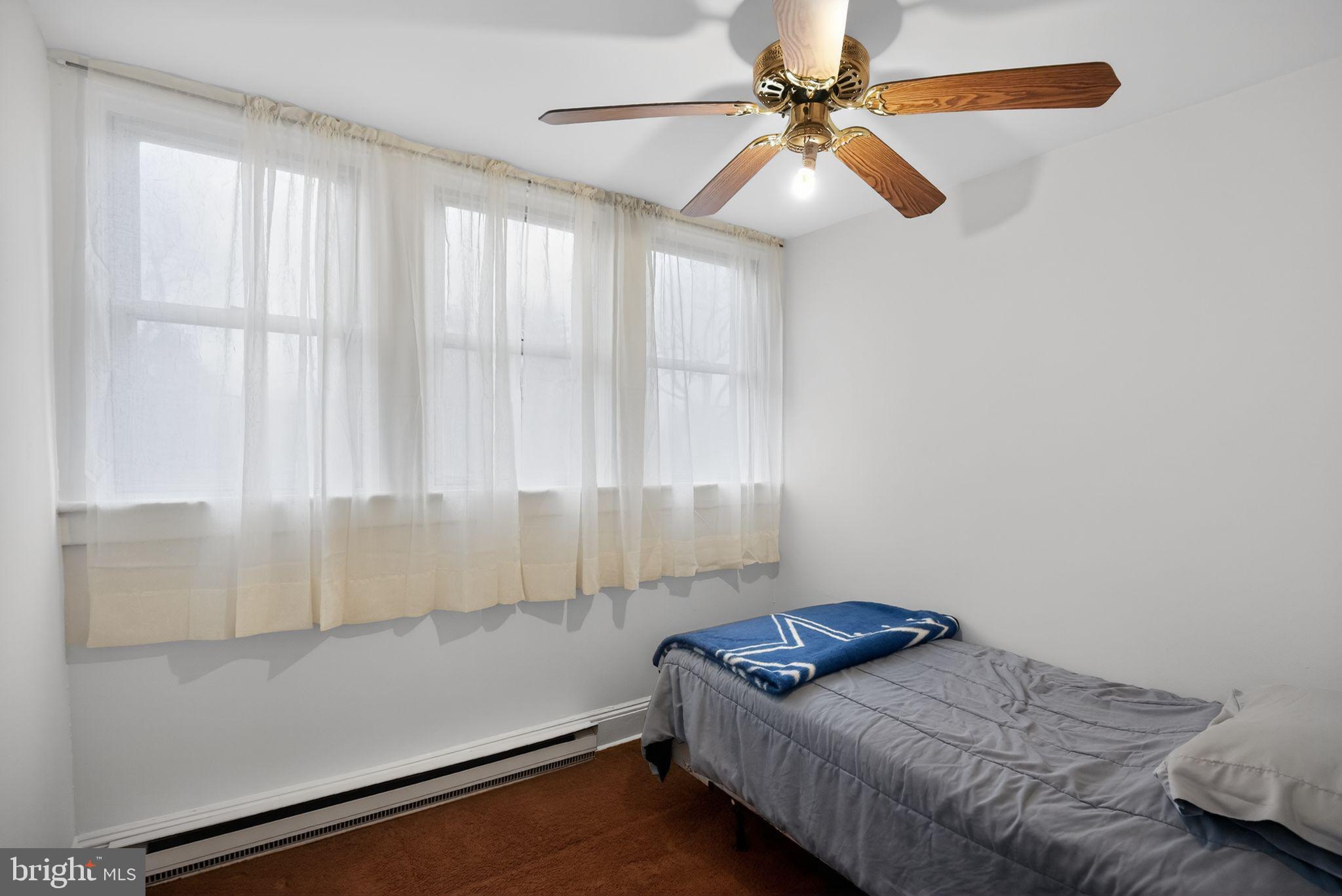 GLENSIDE - Residential