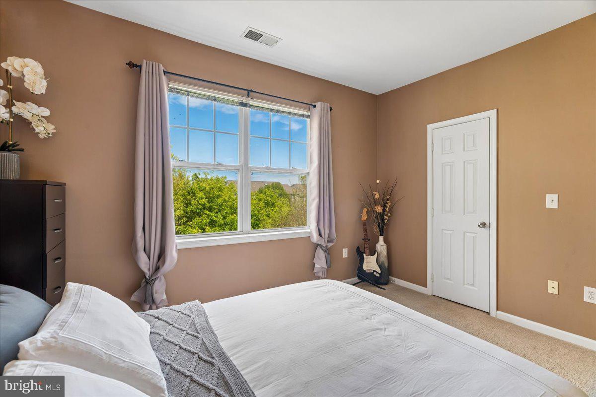 ASHMORE AT GERMANOWN COMMUNITY - Residential