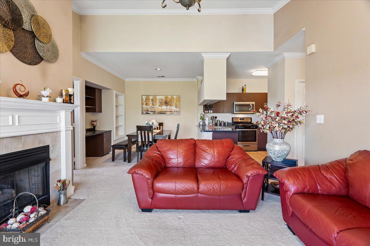ASHMORE AT GERMANOWN COMMUNITY - Residential