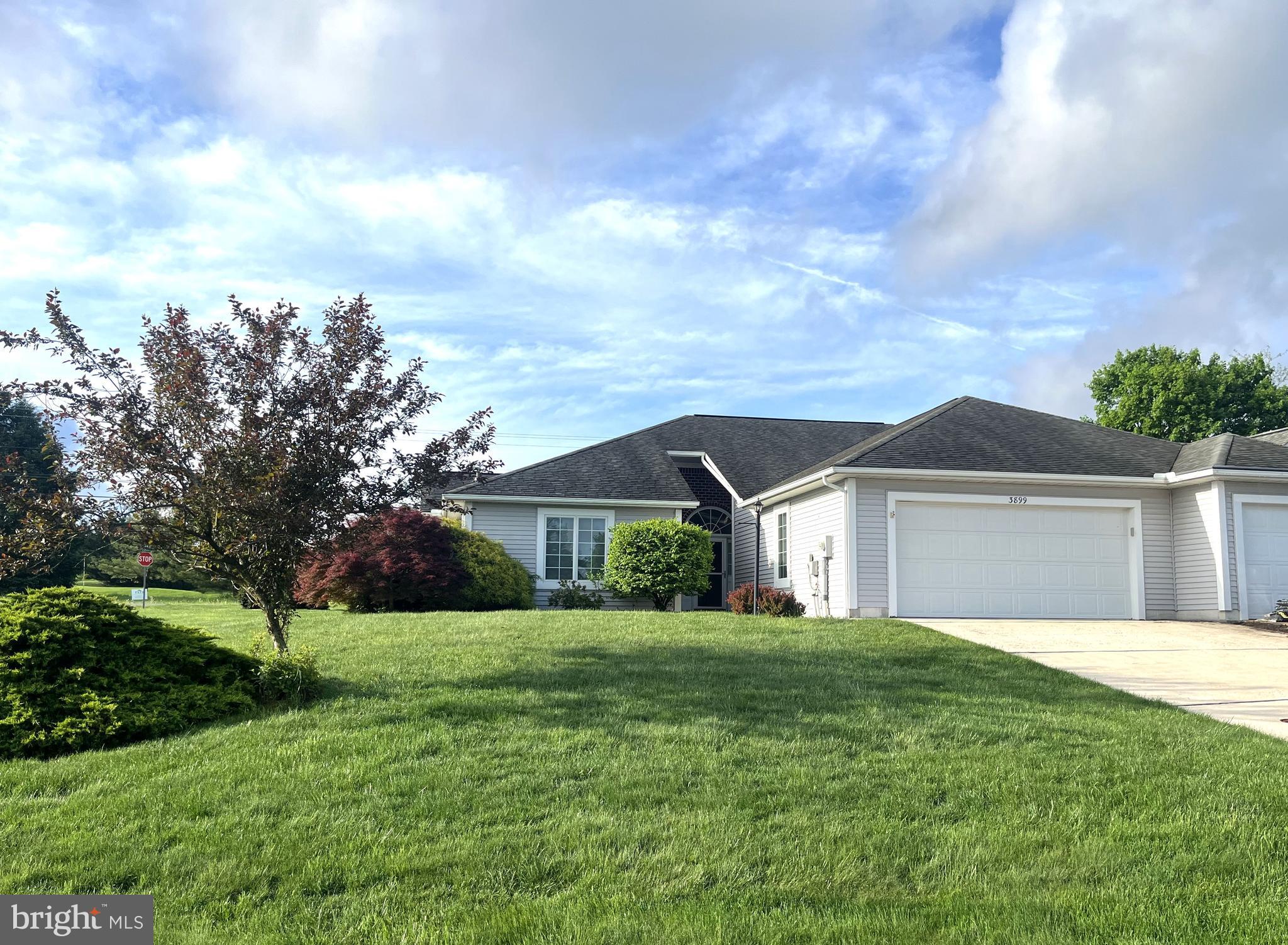 PENN NATIONAL GOLF COURSE COMMUNITY - Residential