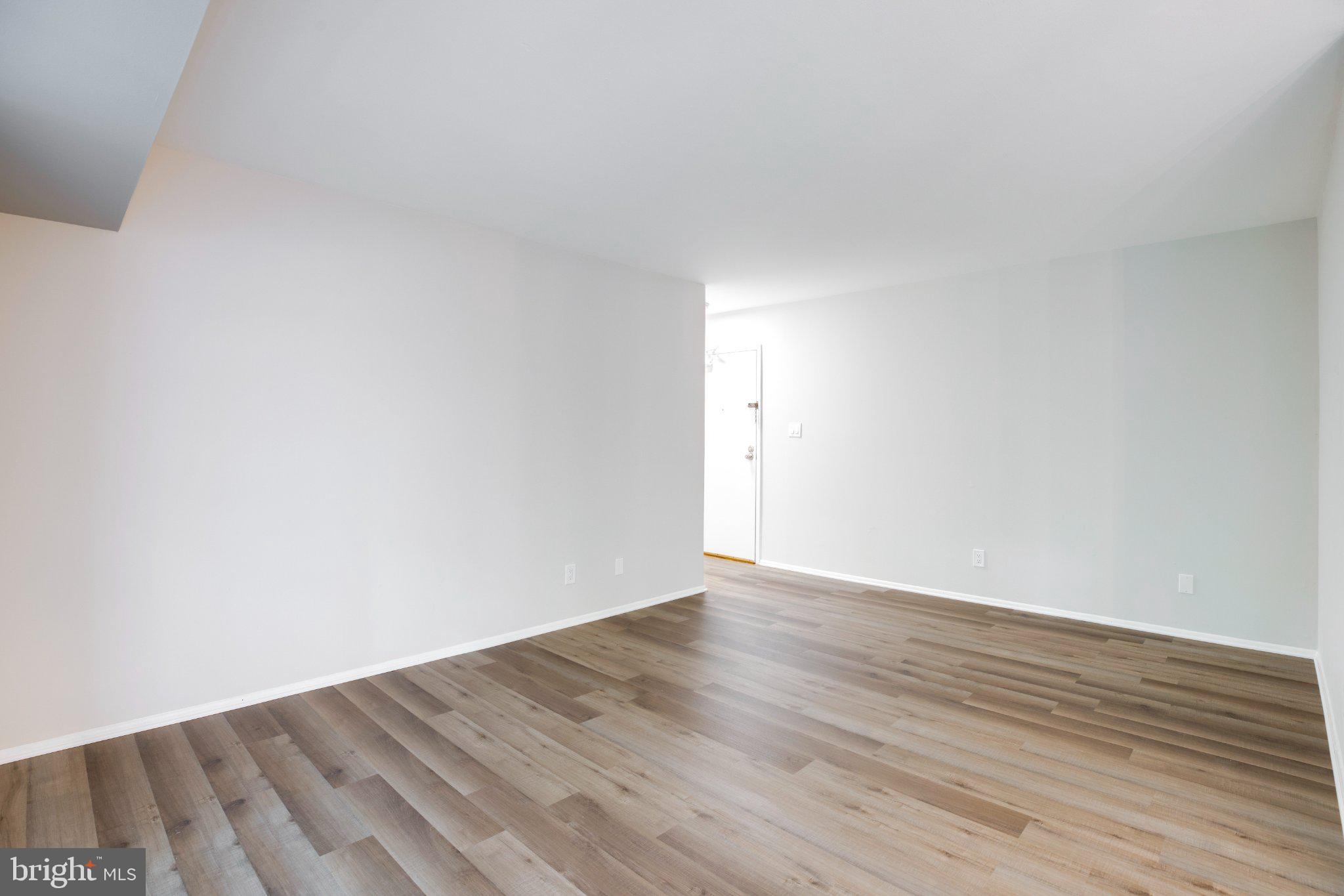 4917 AMERICANA DRIVE 106
