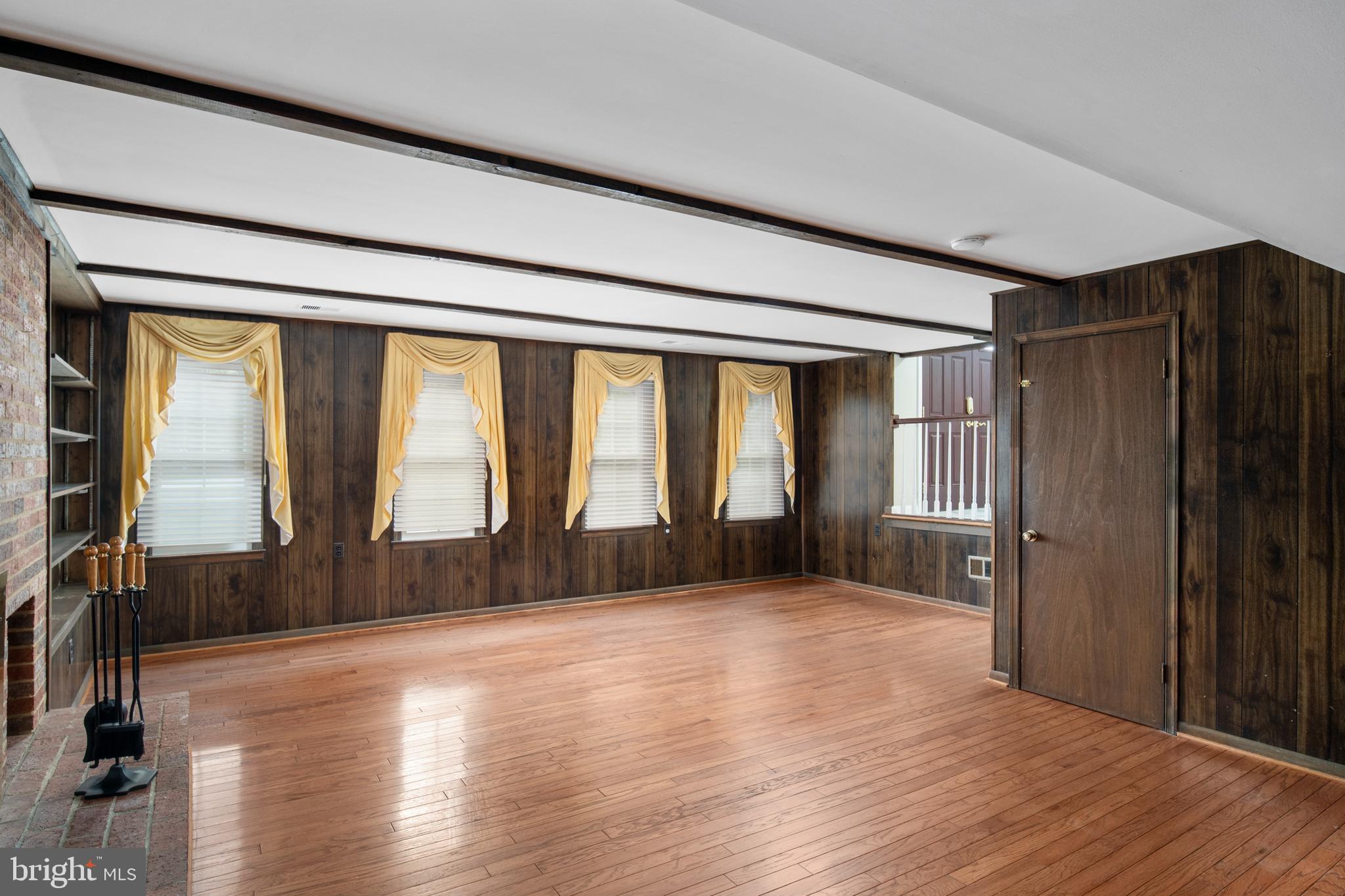 WOODLARK - Residential