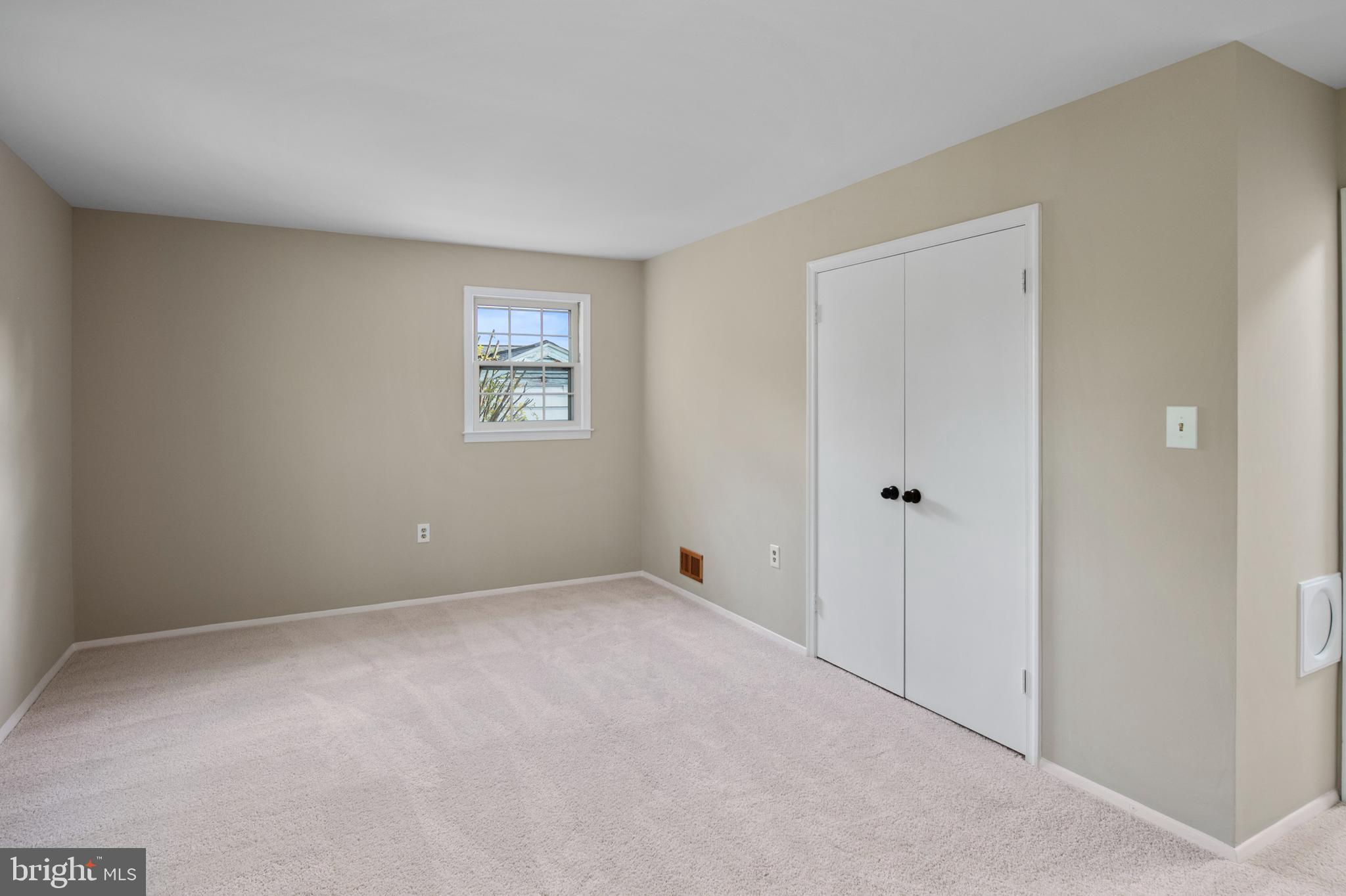 WOODLARK - Residential