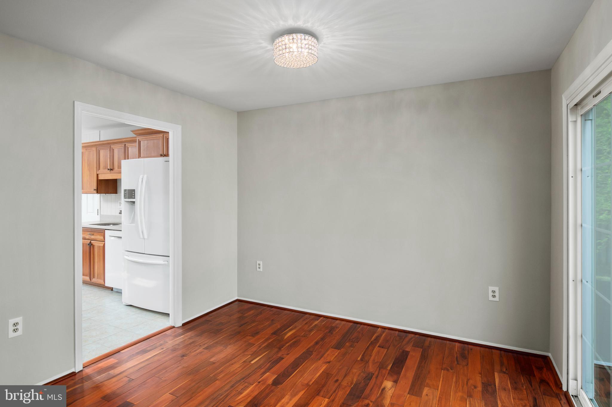 WOODLARK - Residential