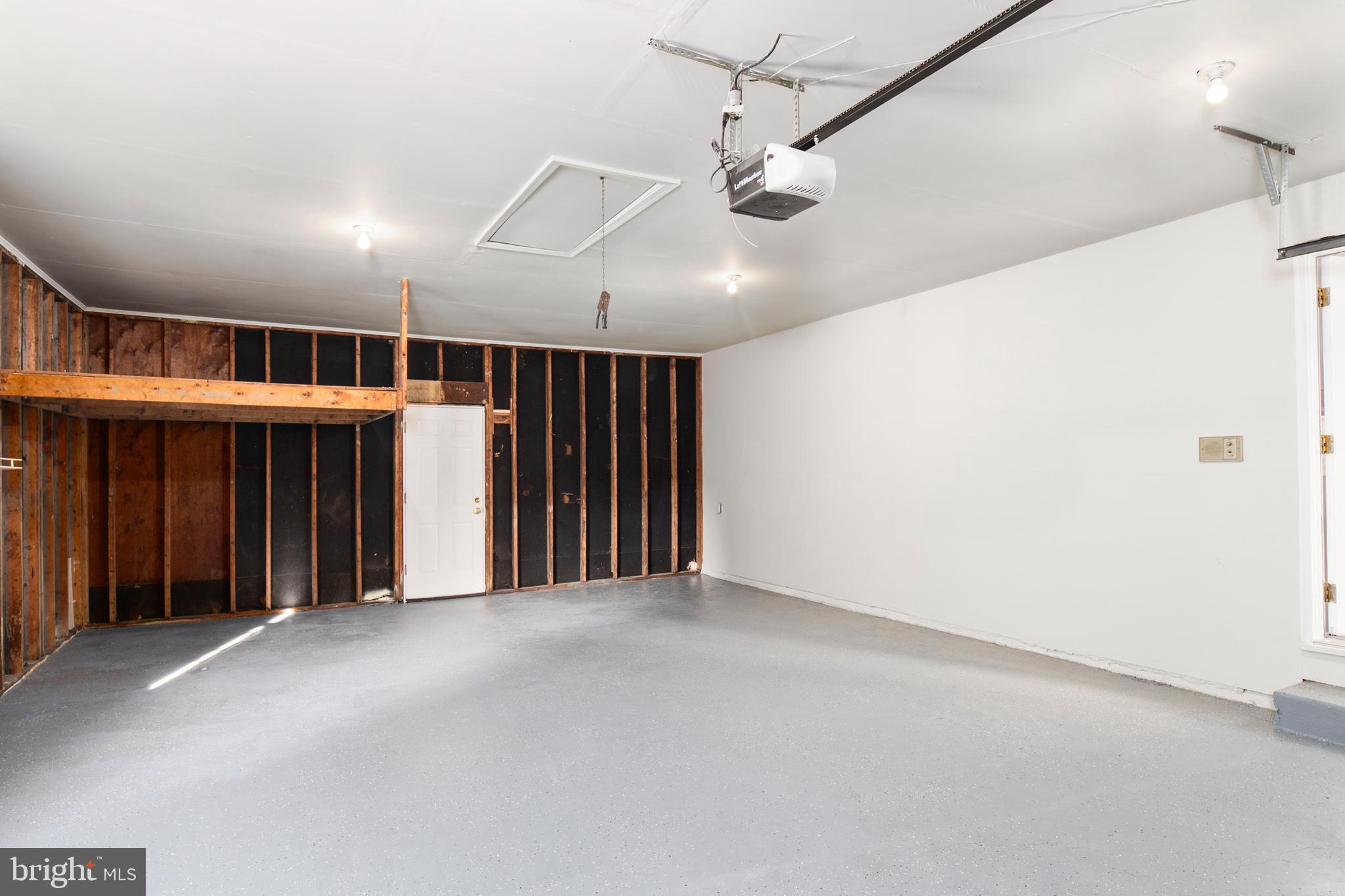 WOODLARK - Residential