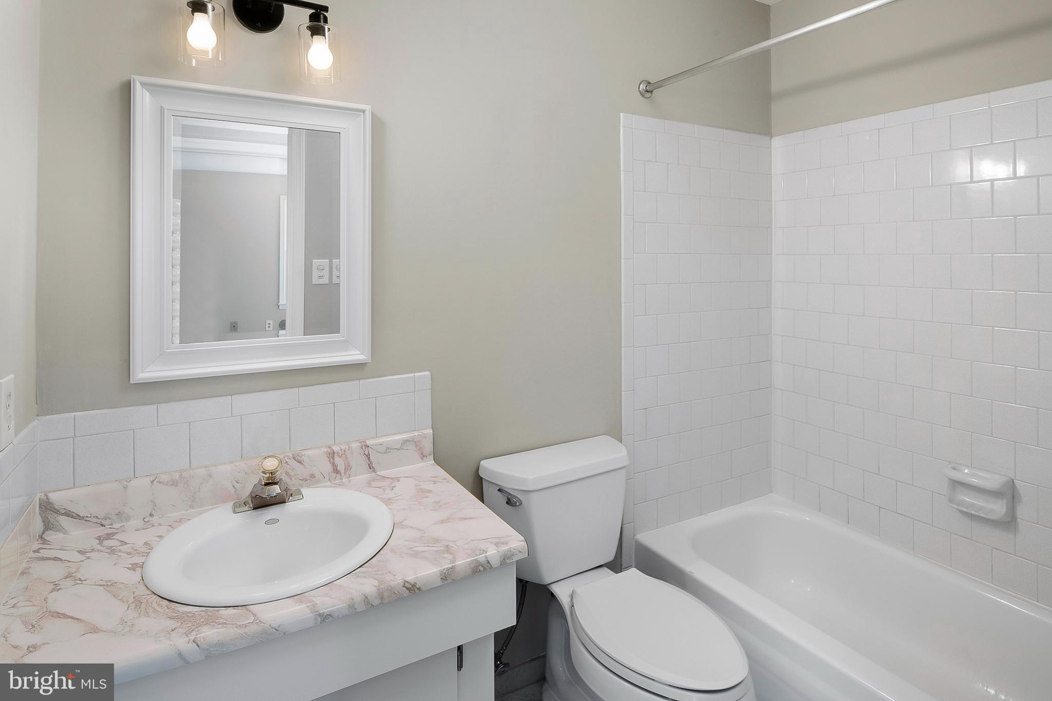 WOODLARK - Residential