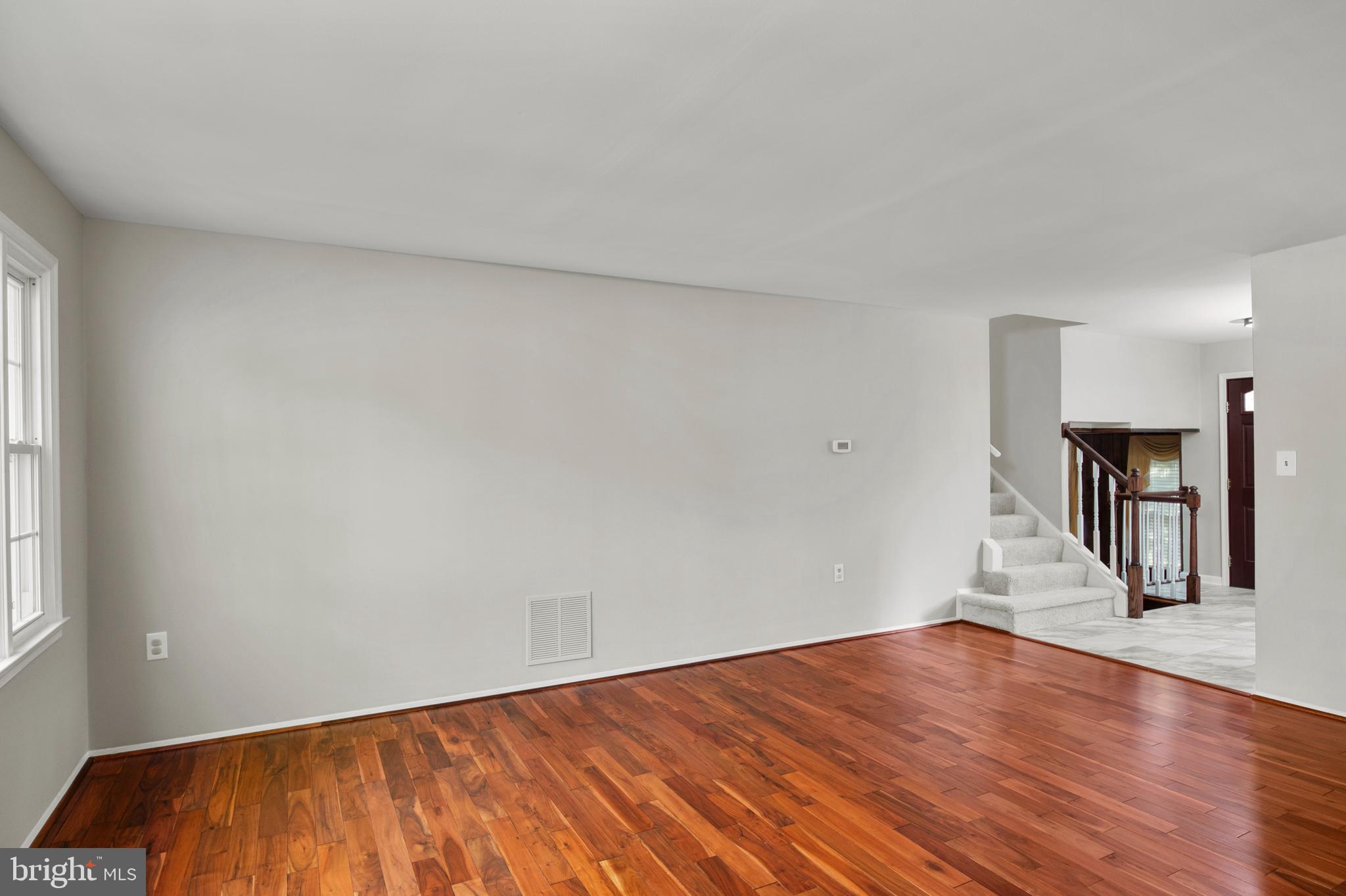 WOODLARK - Residential