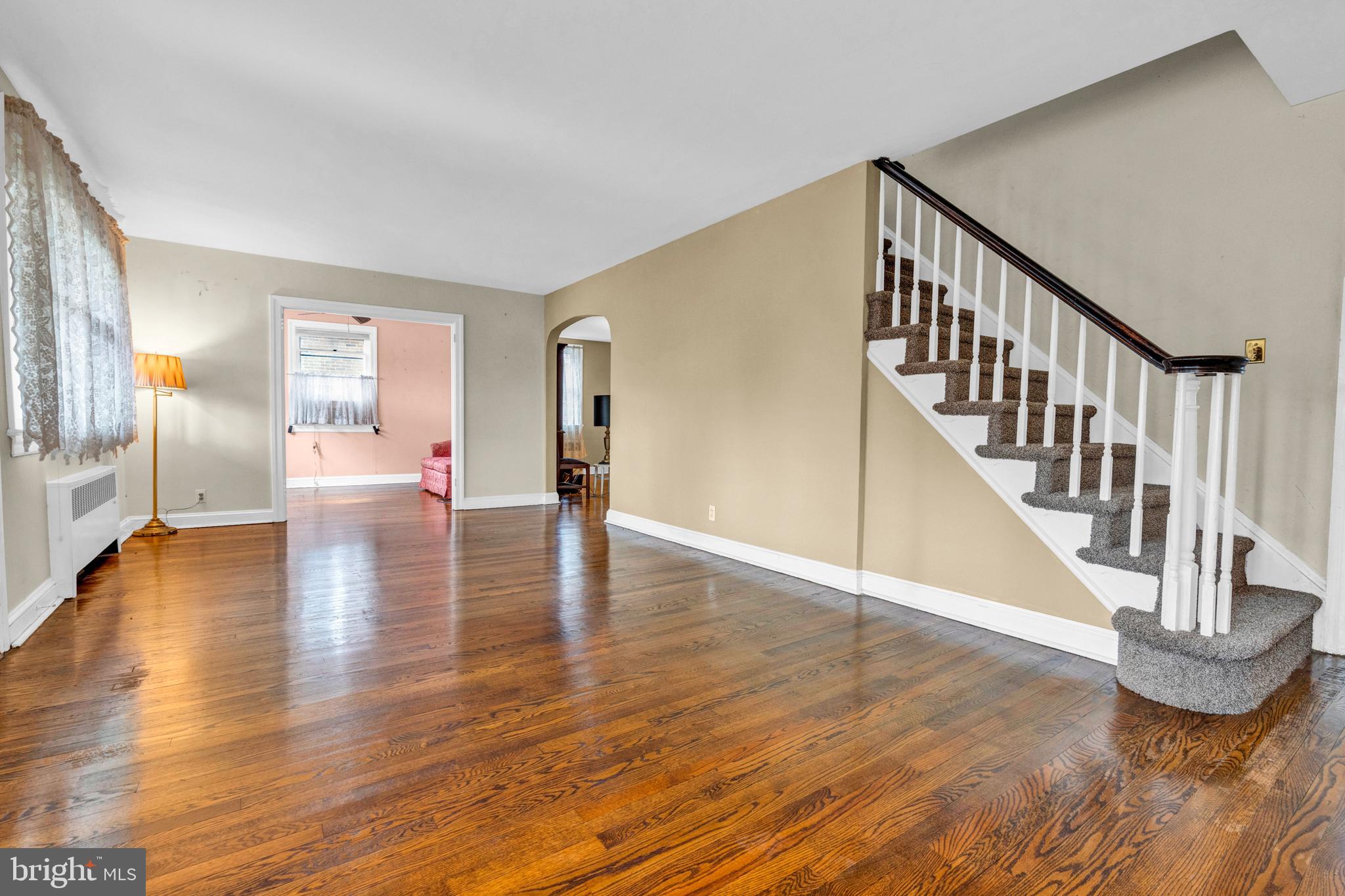 CLIFTON HEIGHTS - Residential