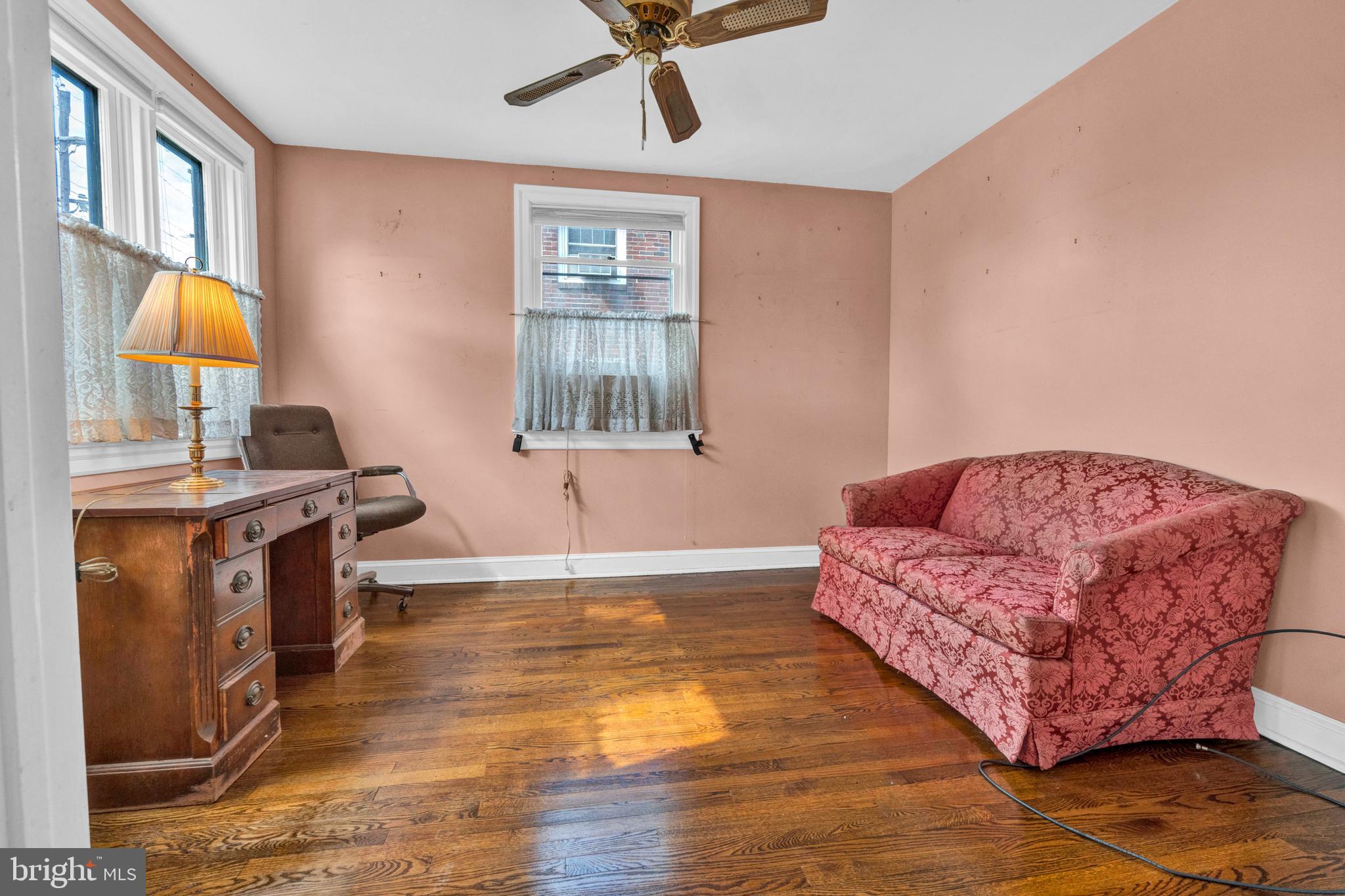 CLIFTON HEIGHTS - Residential