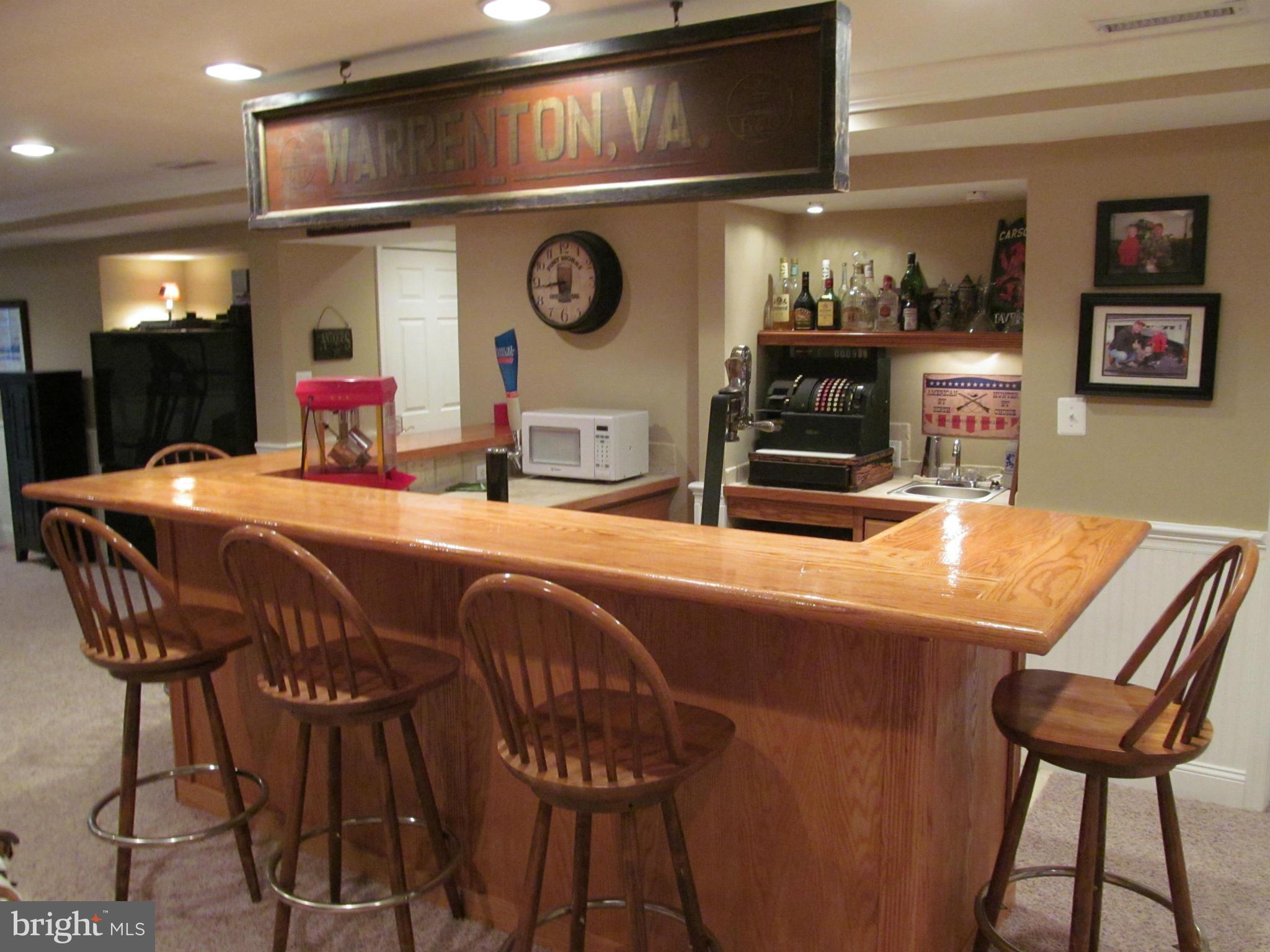 PRIVATE COLONY - Residential