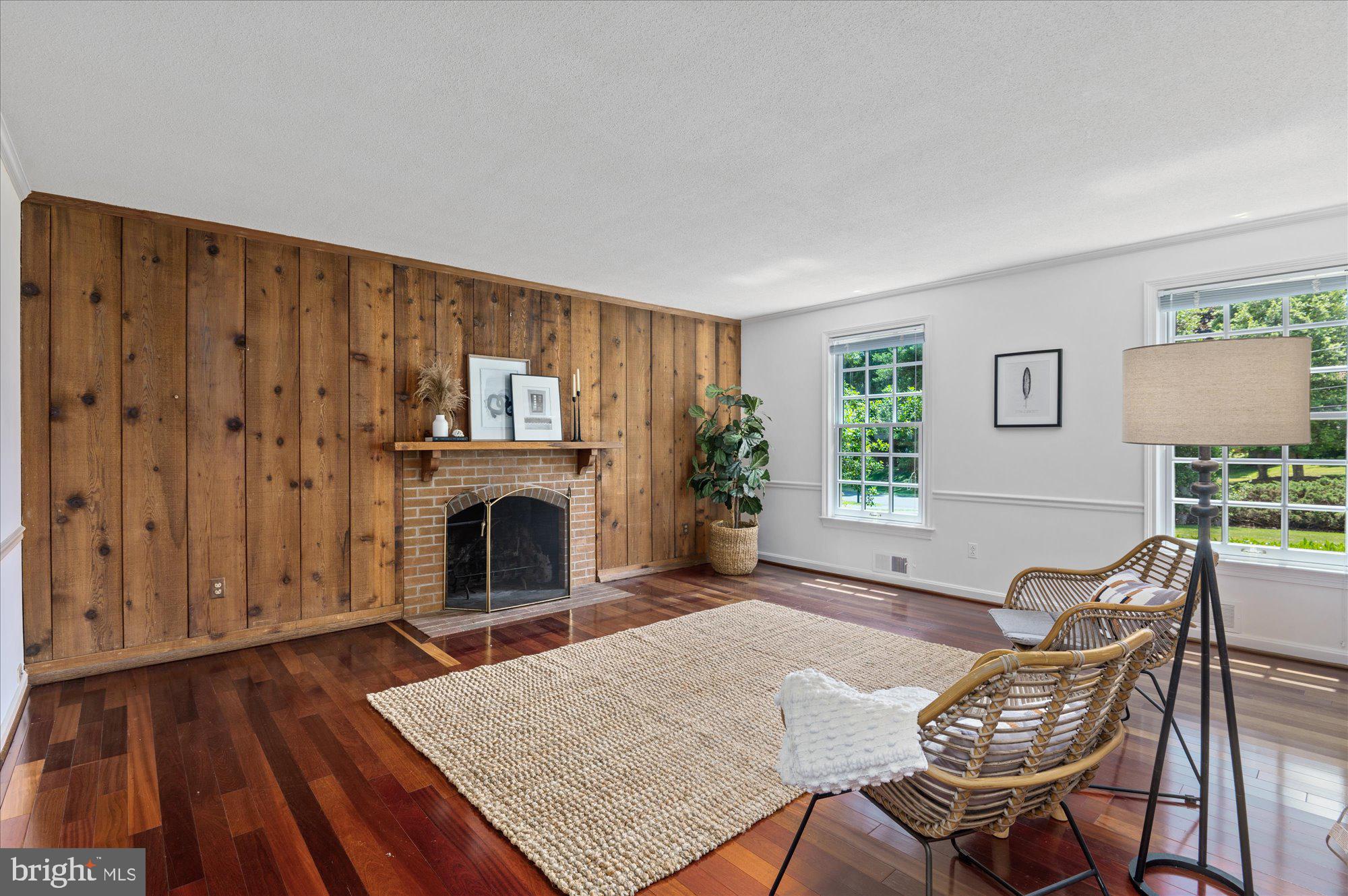 MCAULEY PARK - Residential