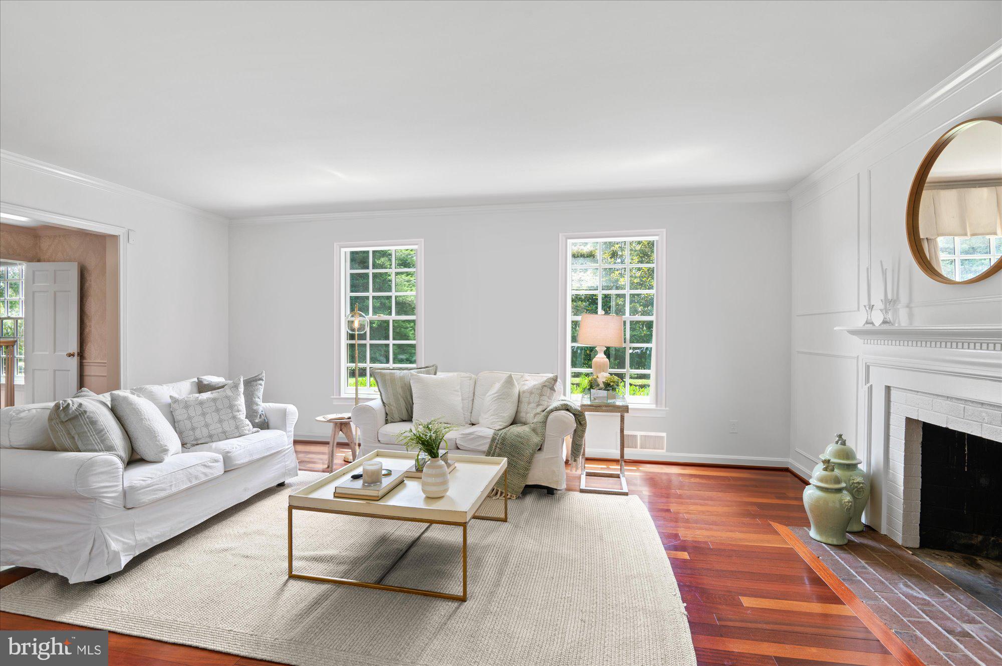 MCAULEY PARK - Residential