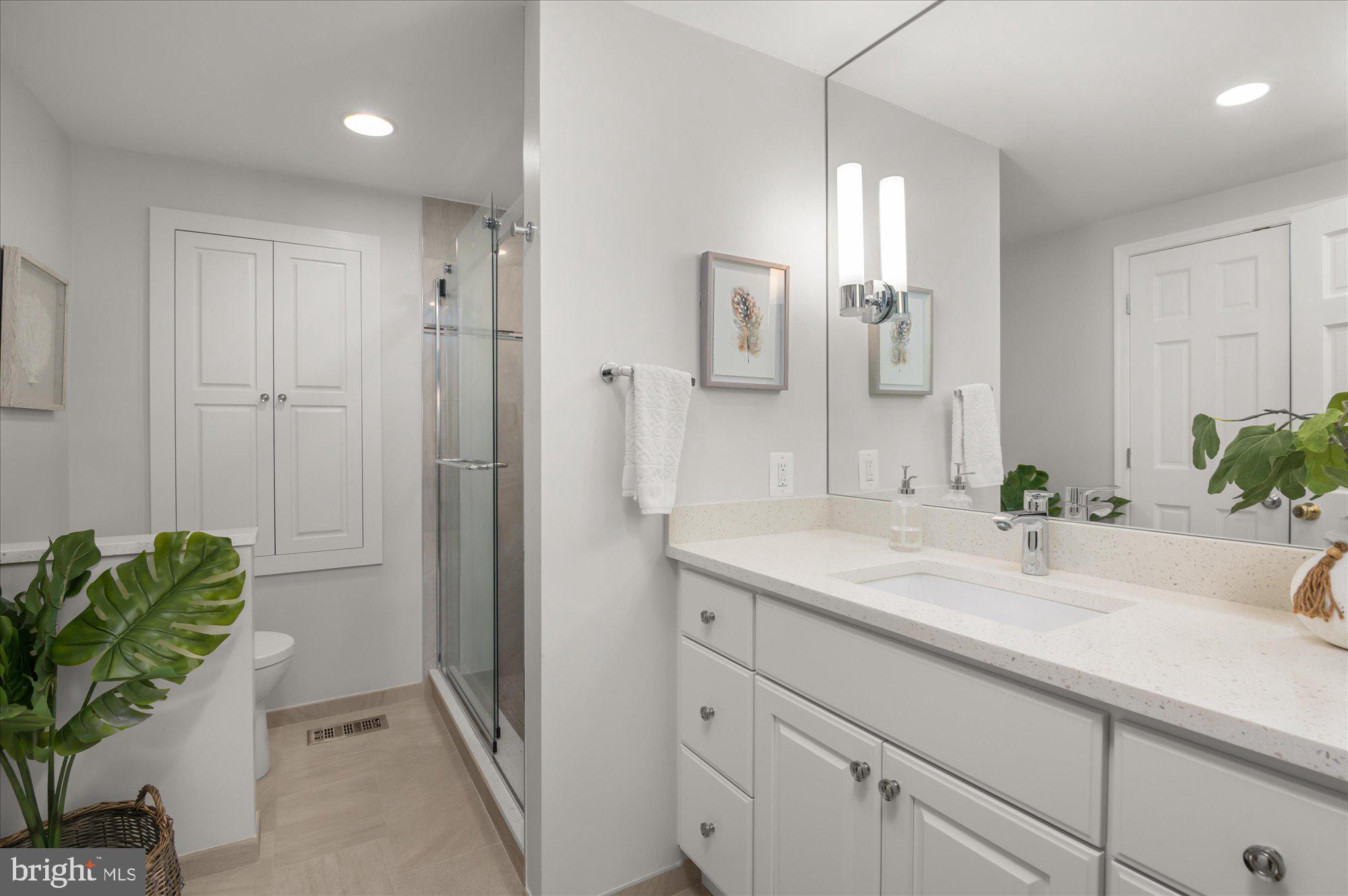 MCAULEY PARK - Residential