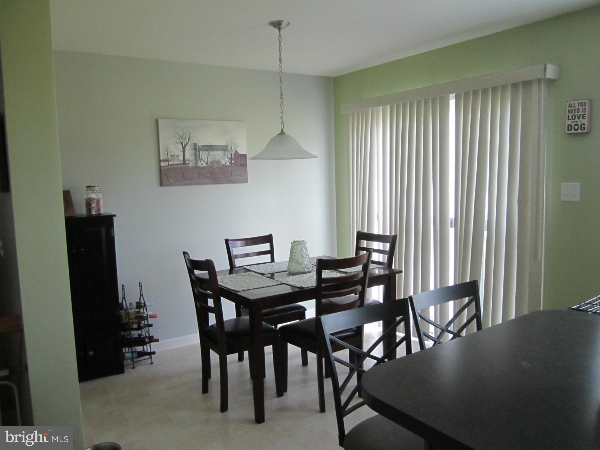 MANOR PARK - Residential