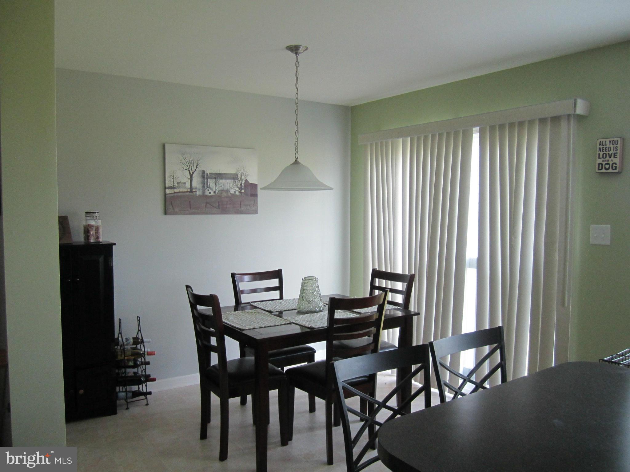 MANOR PARK - Residential