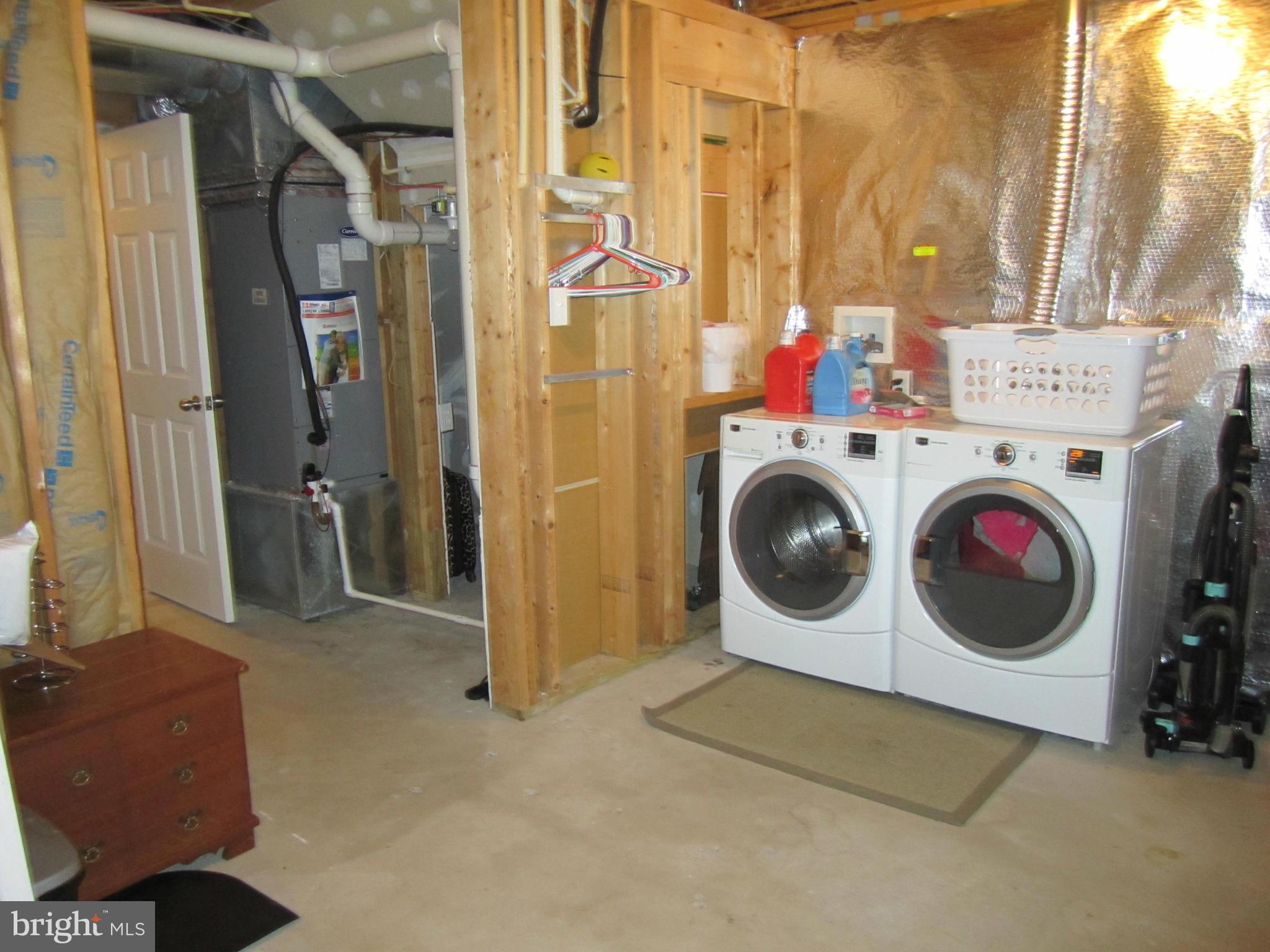 MANOR PARK - Residential