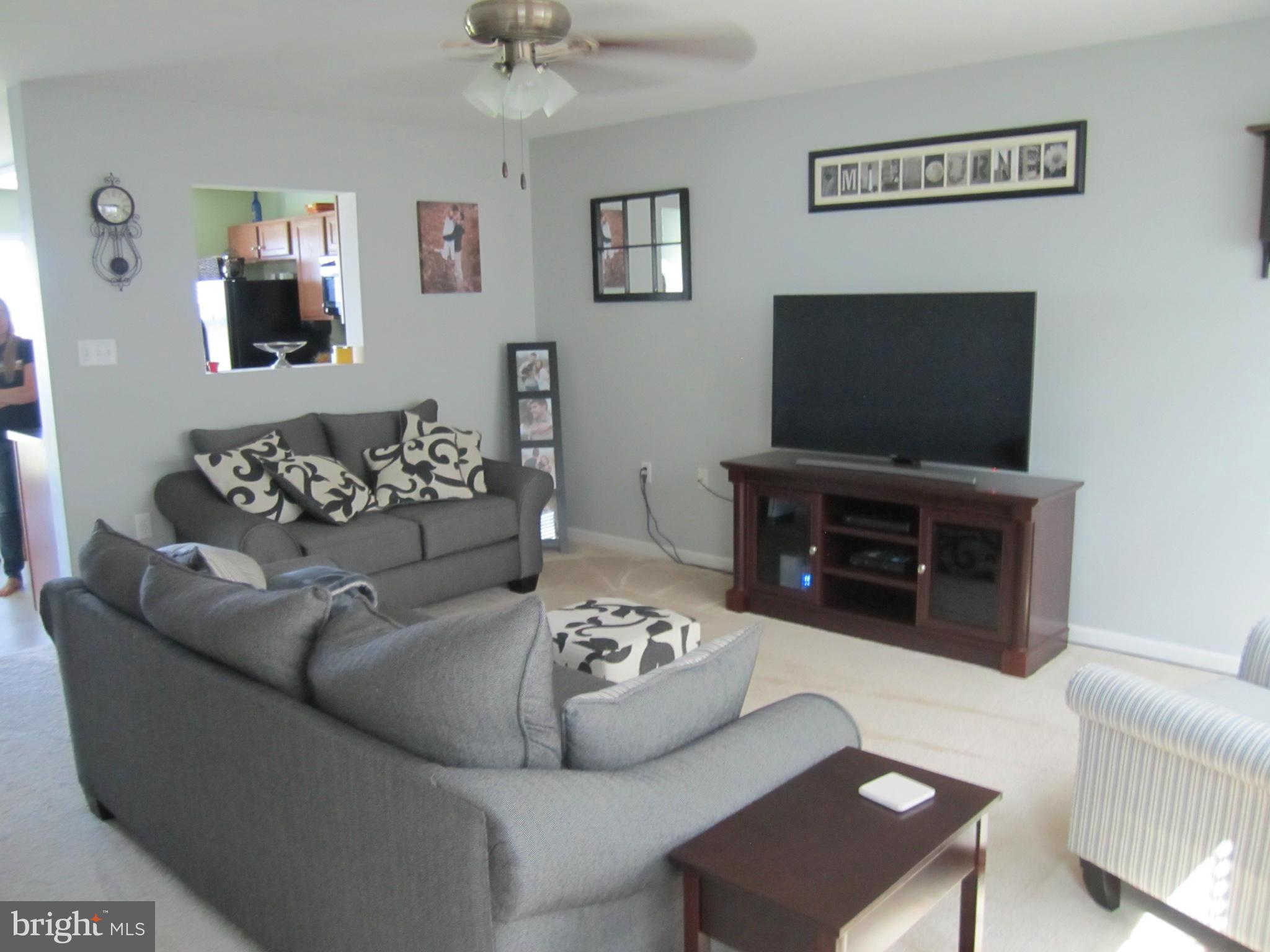 MANOR PARK - Residential