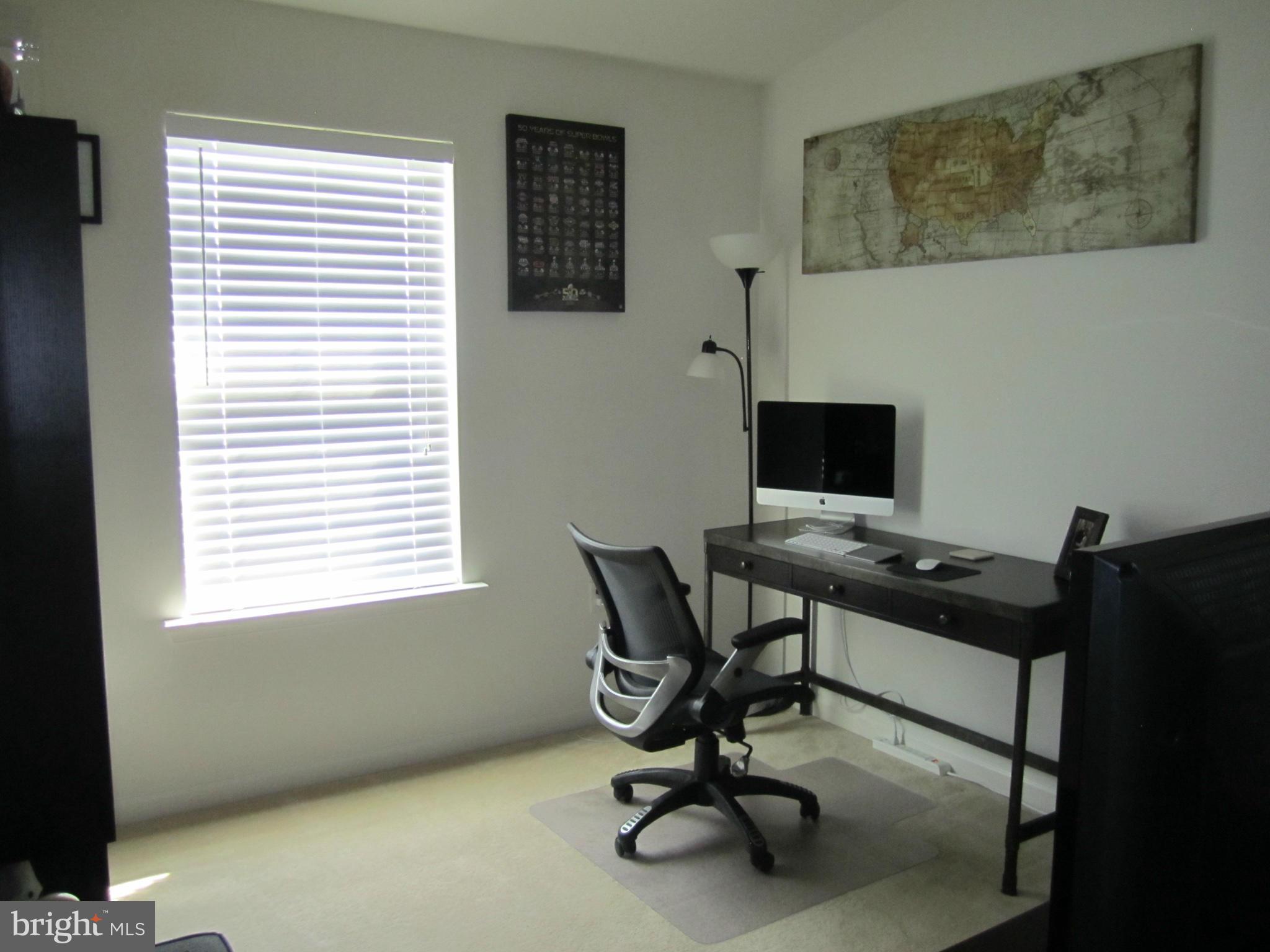 MANOR PARK - Residential