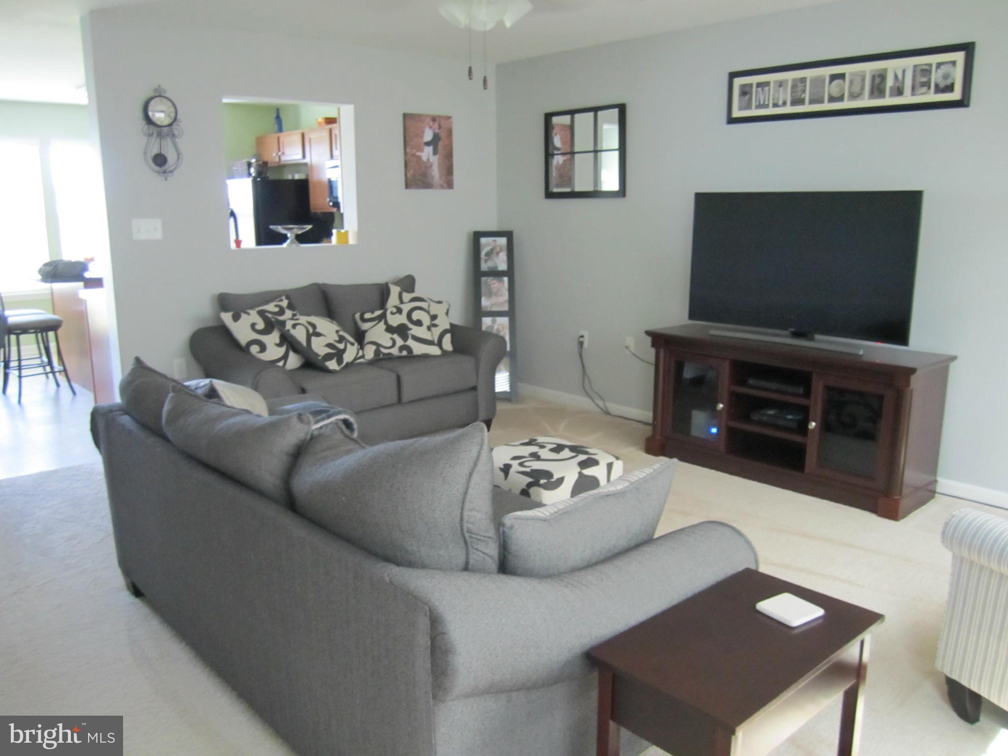 MANOR PARK - Residential