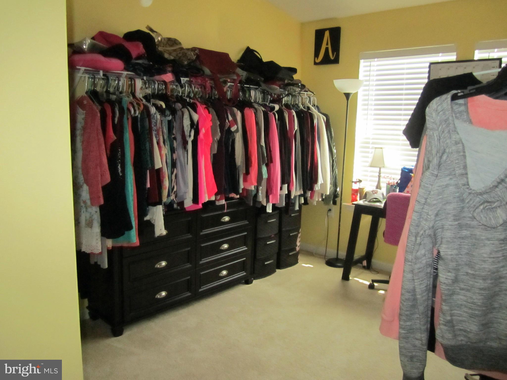 MANOR PARK - Residential