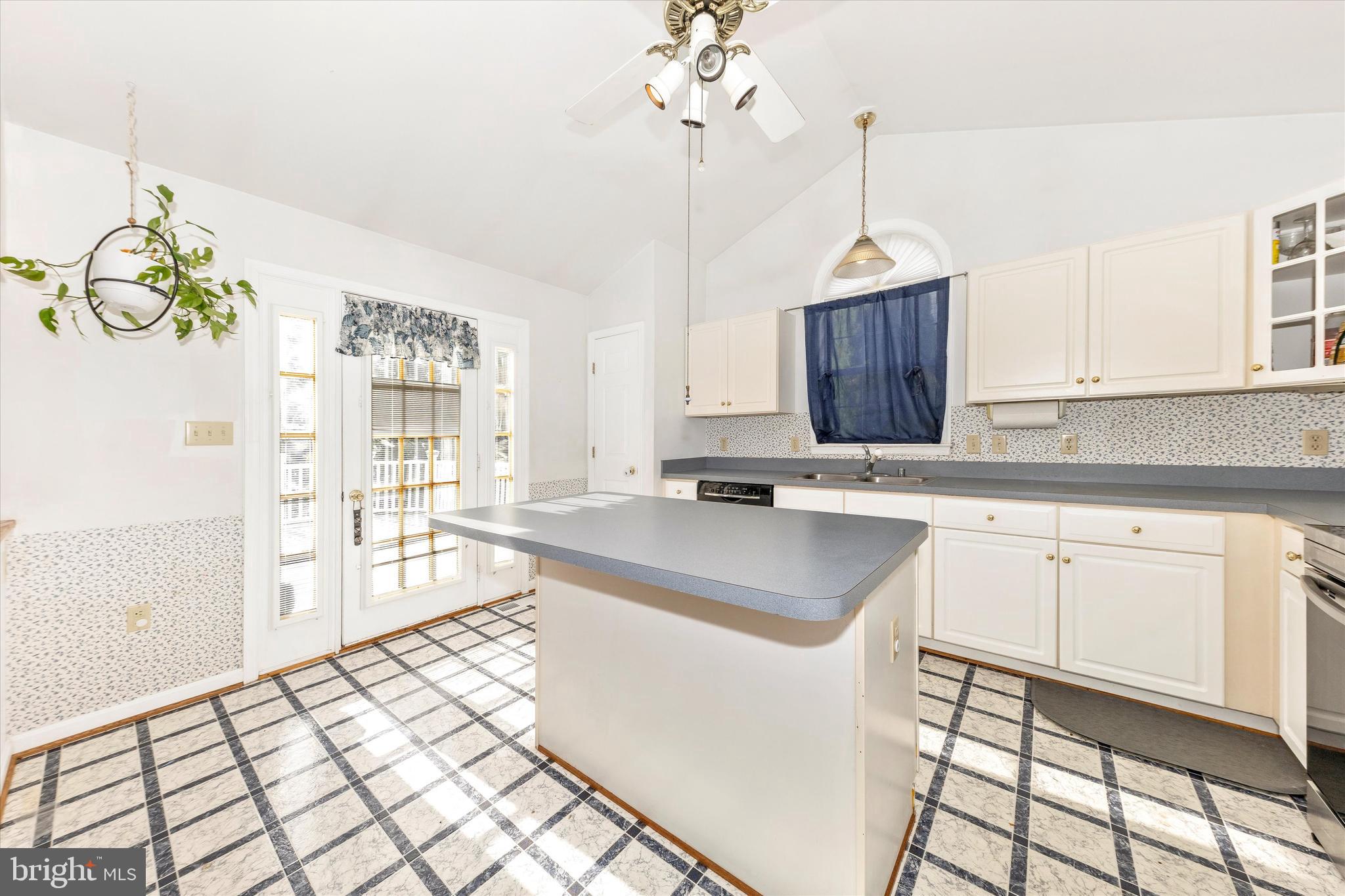 FREESTATE HEIGHTS - Residential