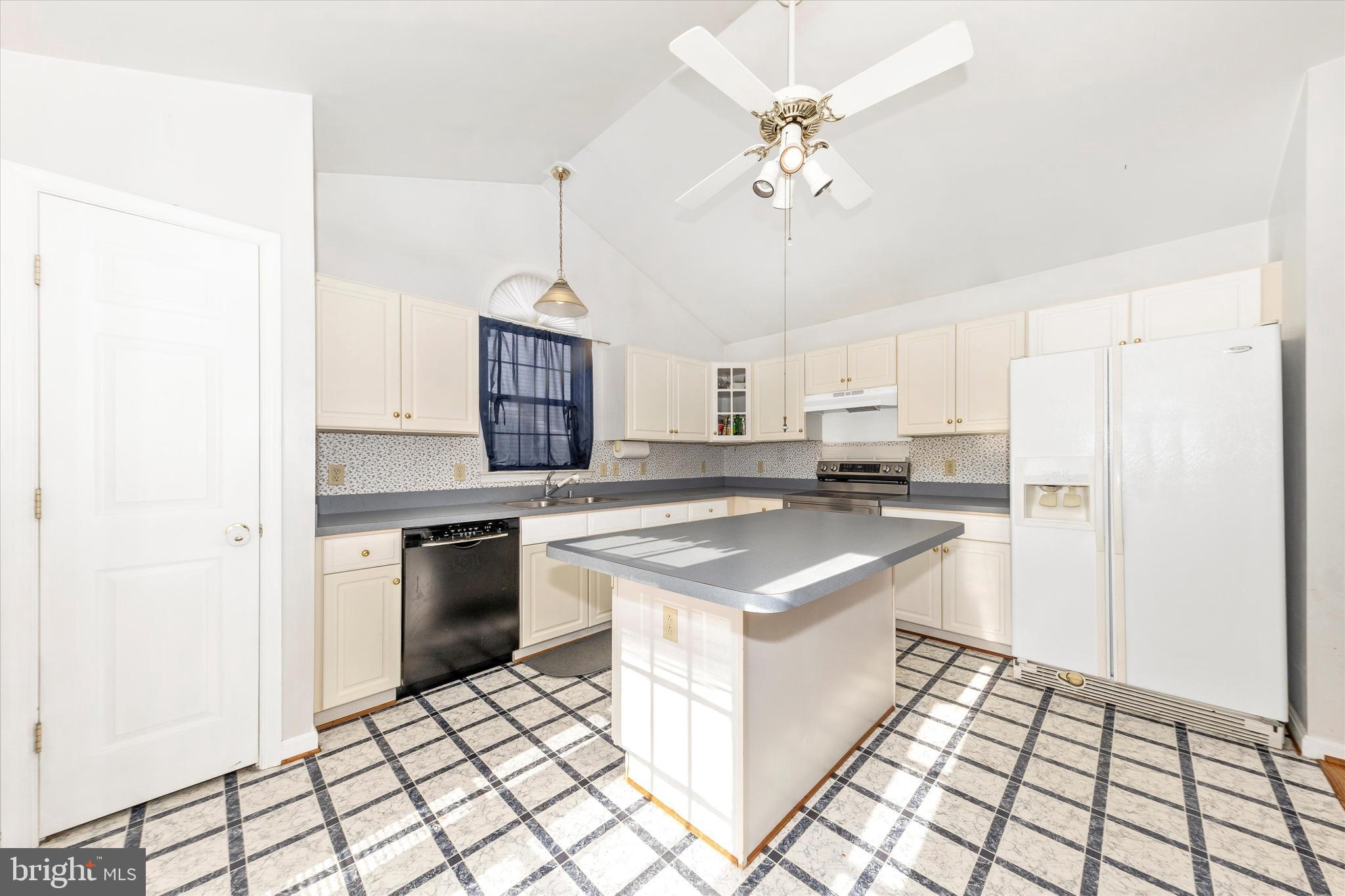 FREESTATE HEIGHTS - Residential