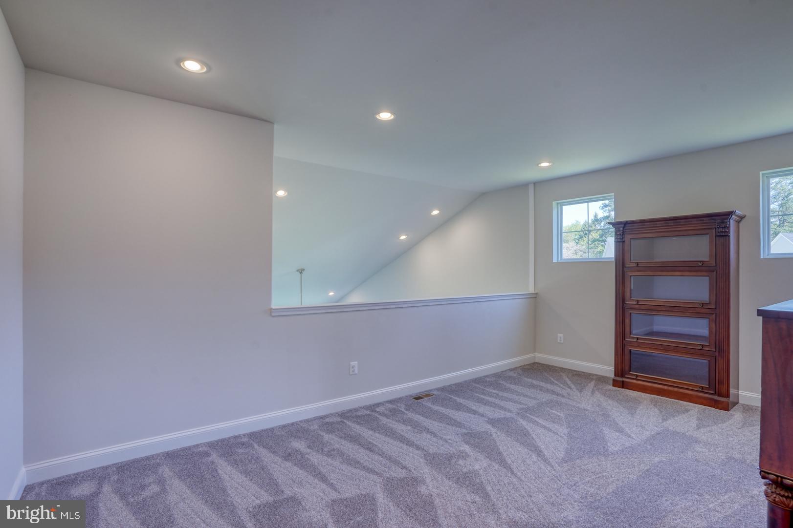 COVERED BRIDGE TRAILS - Residential