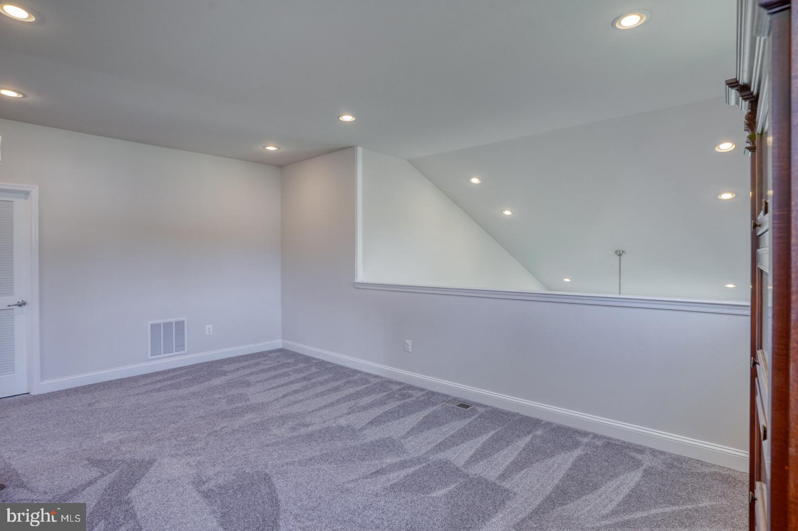 COVERED BRIDGE TRAILS - Residential