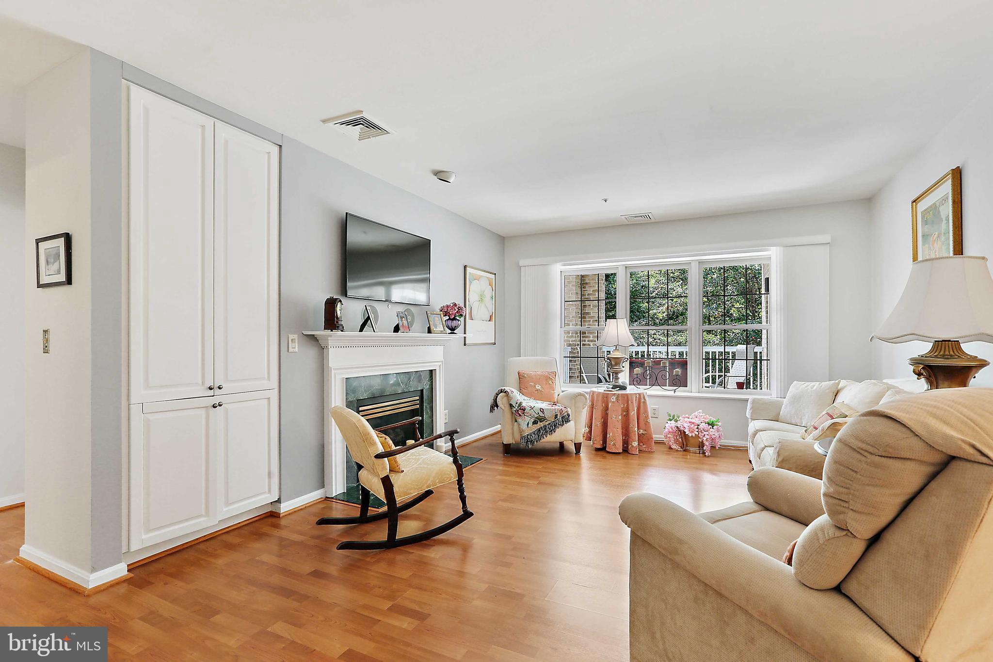 BELMONT FOREST - Residential