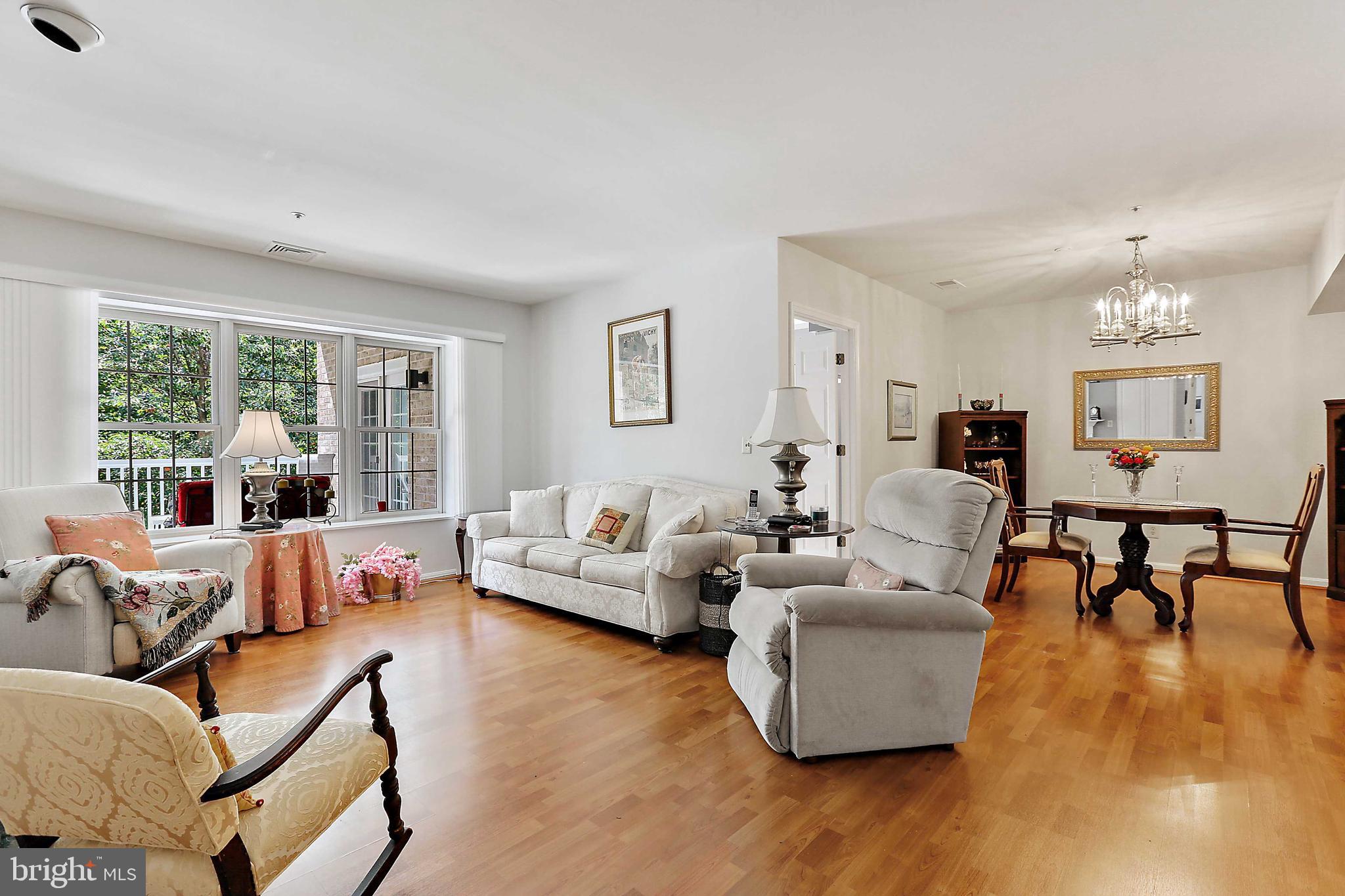 BELMONT FOREST - Residential