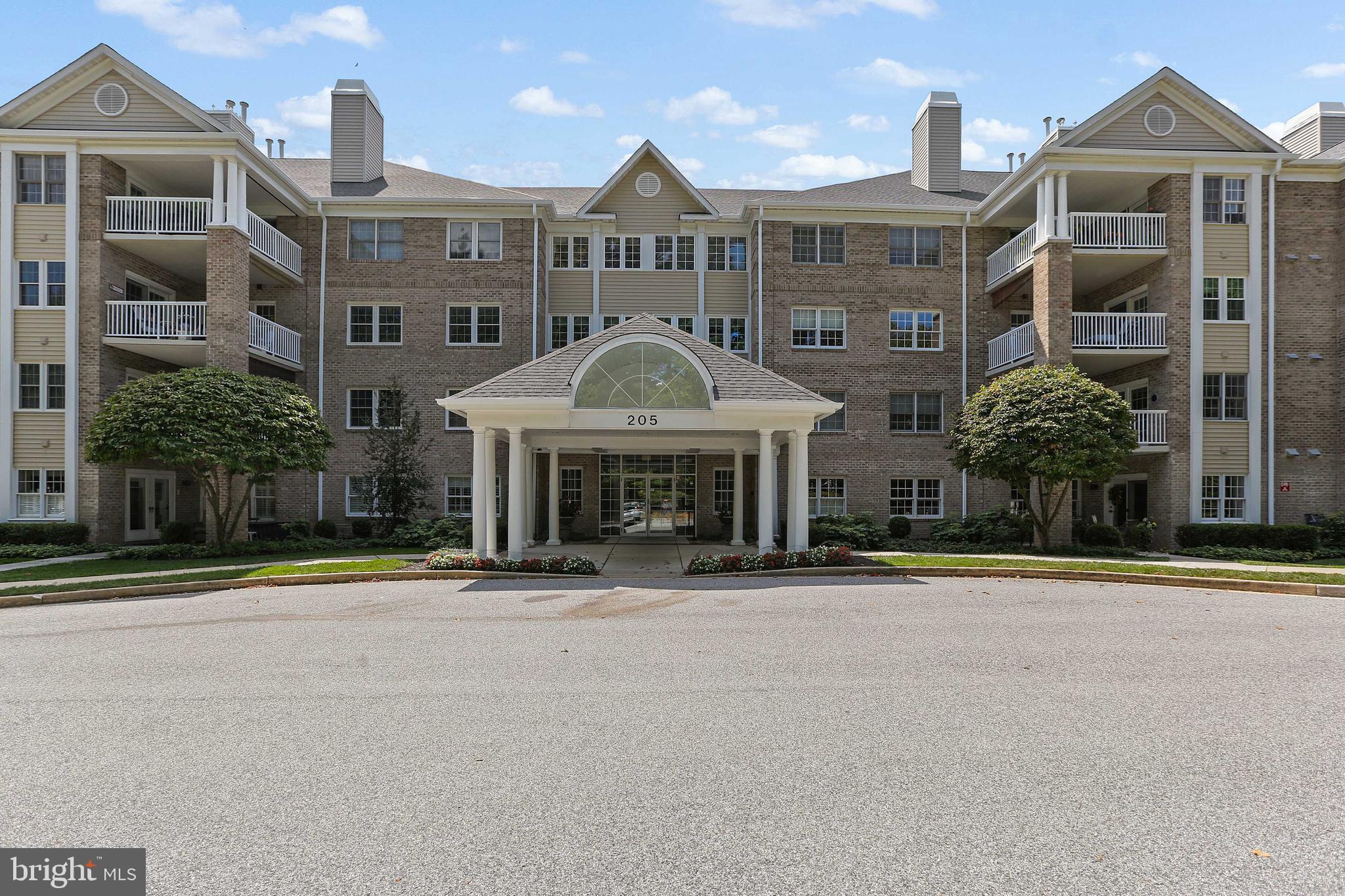 BELMONT FOREST - Residential