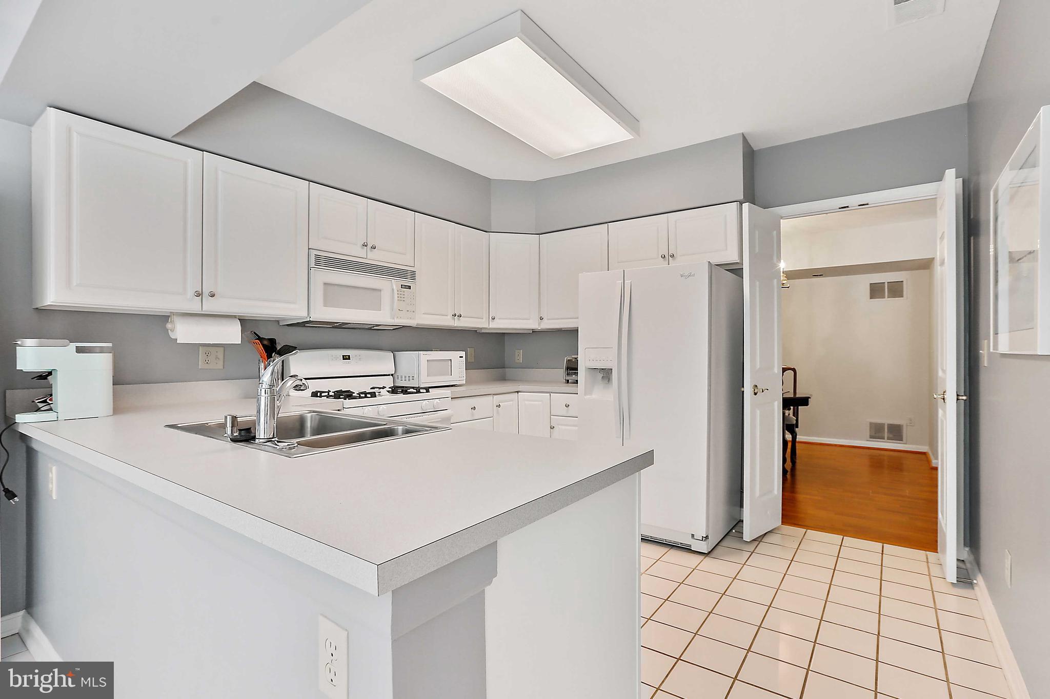 BELMONT FOREST - Residential